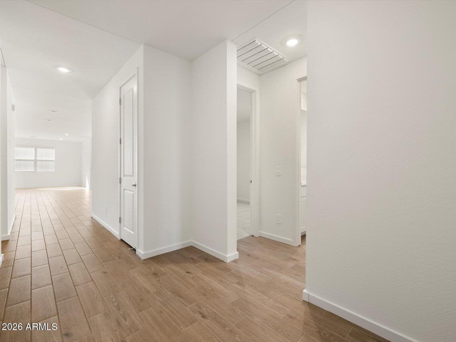 22630 W Pontiac Dr — photo 2