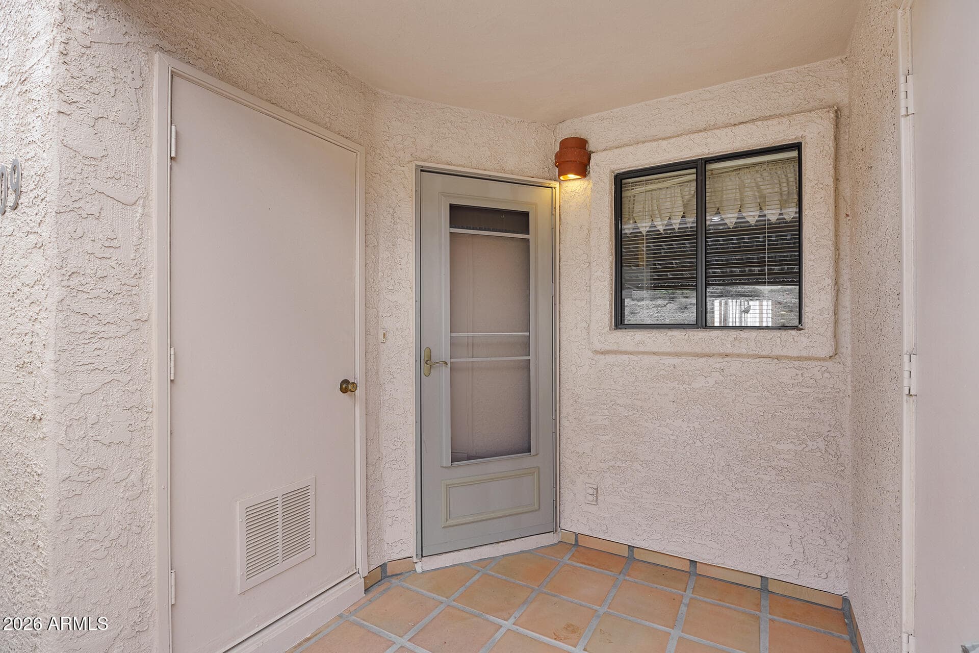 309 E WASHINGTON ST - Photo 5