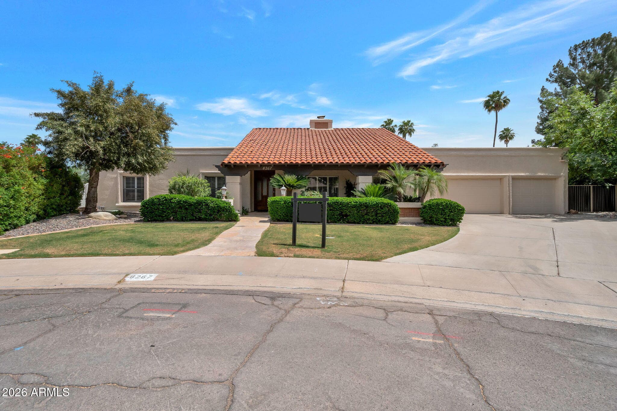 8267 E Quarterhorse Trail — photo 1