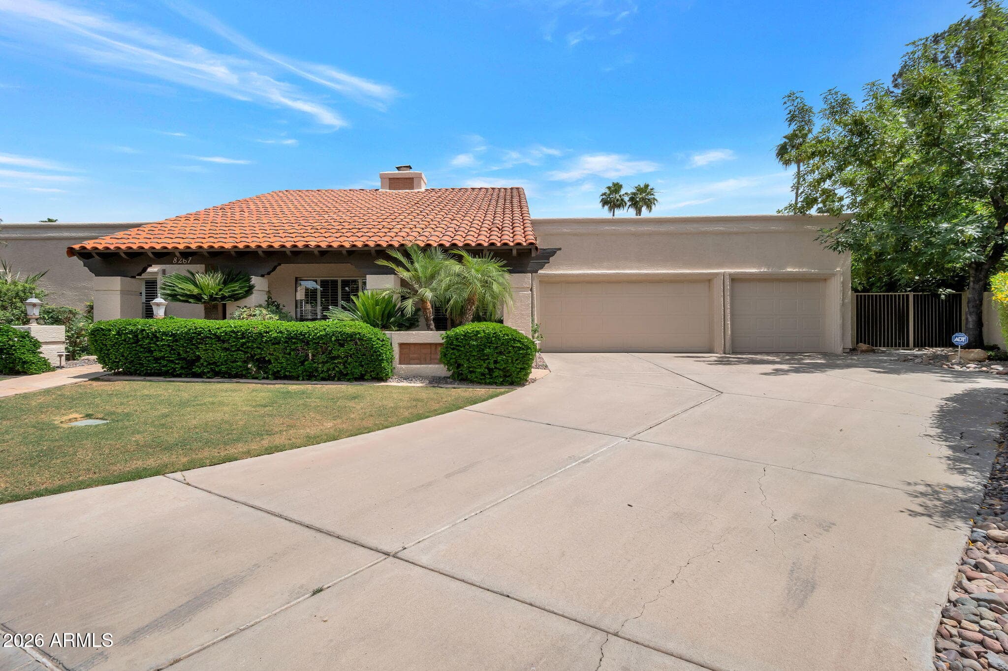 8267 E Quarterhorse Trail — photo 2
