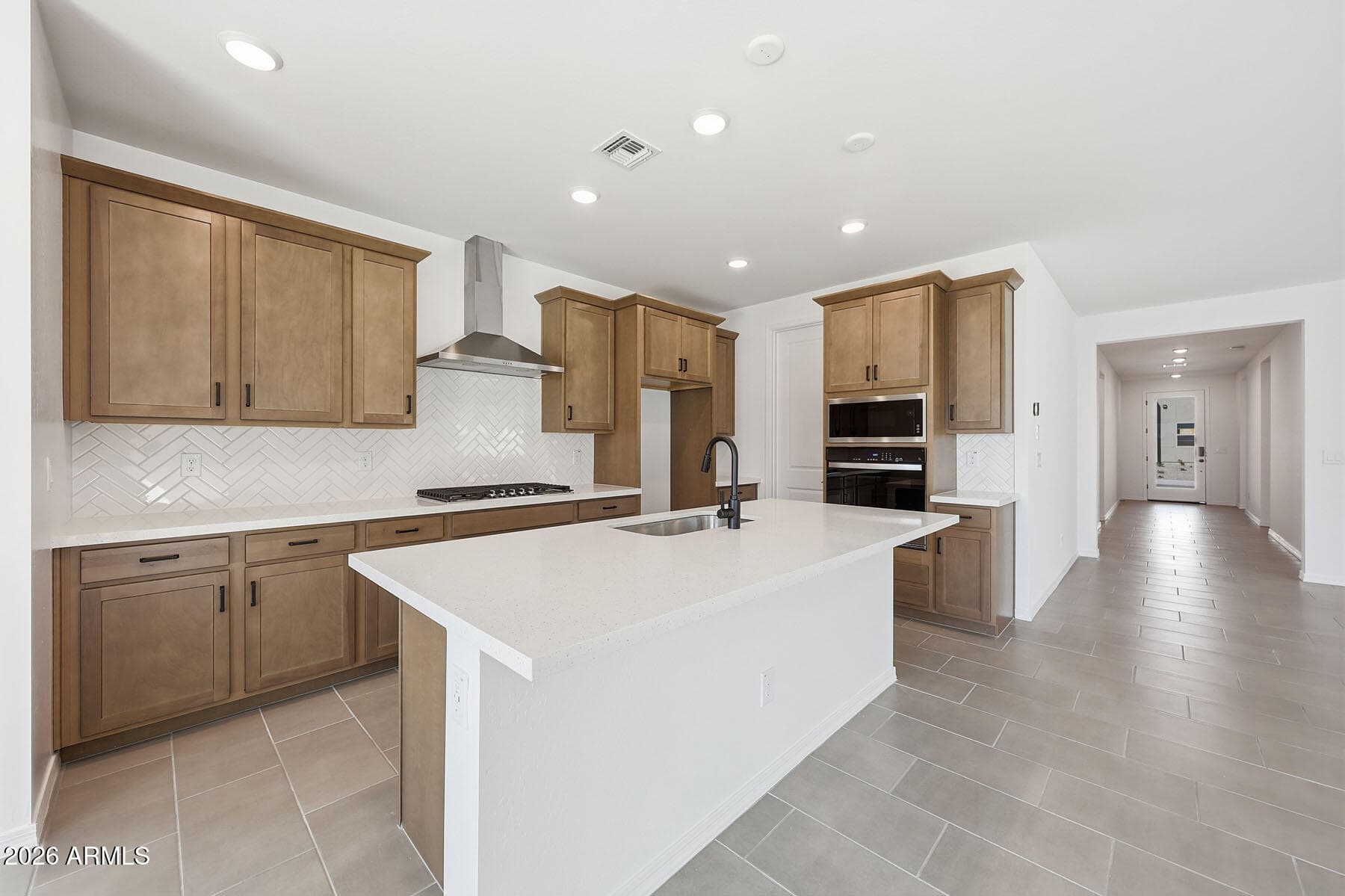 24189 W Raymond St — photo 2