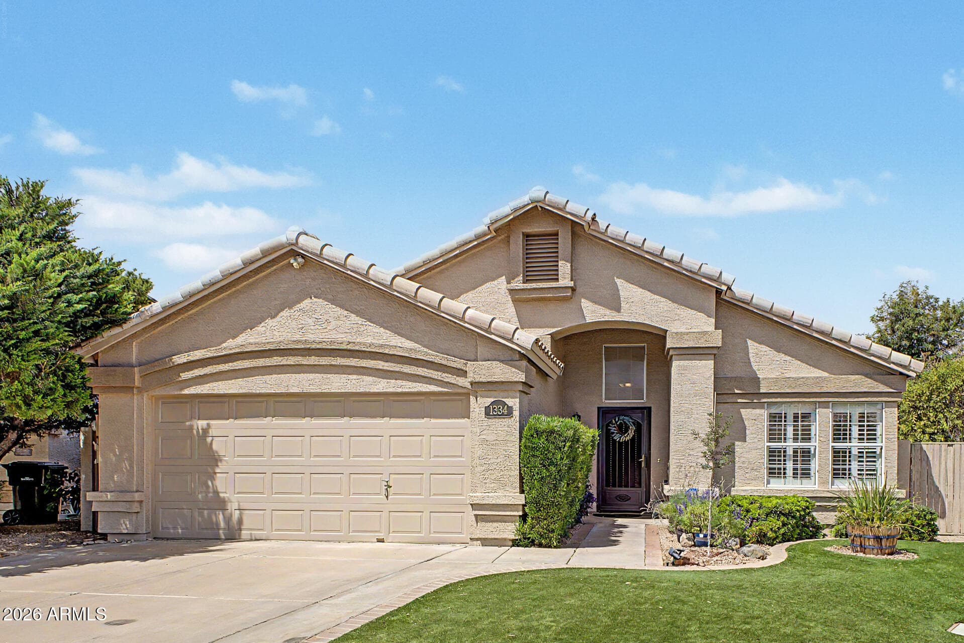 1334 N Malibu Ln — photo 1