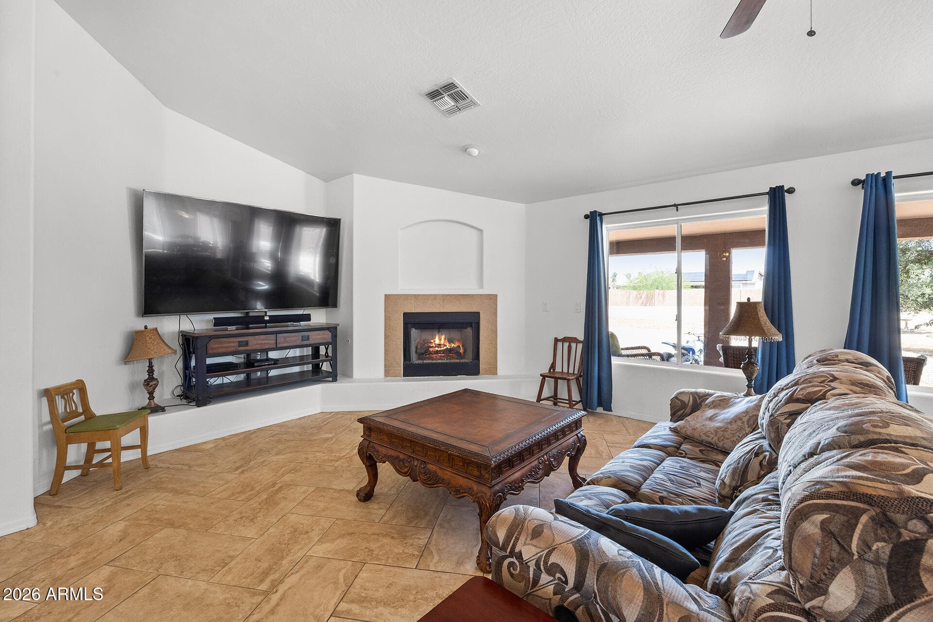 9934 E TWIN SPURS LN - Photo 2