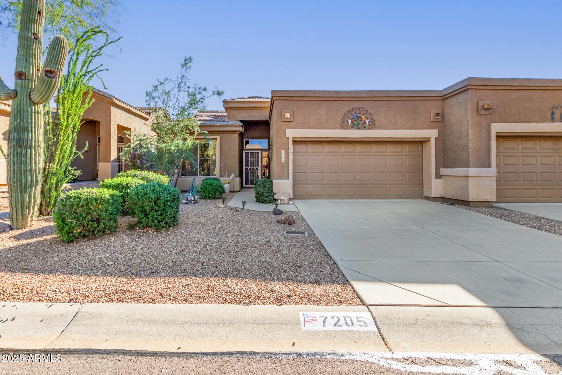 7205 E Palo Brea Dr — photo 1
