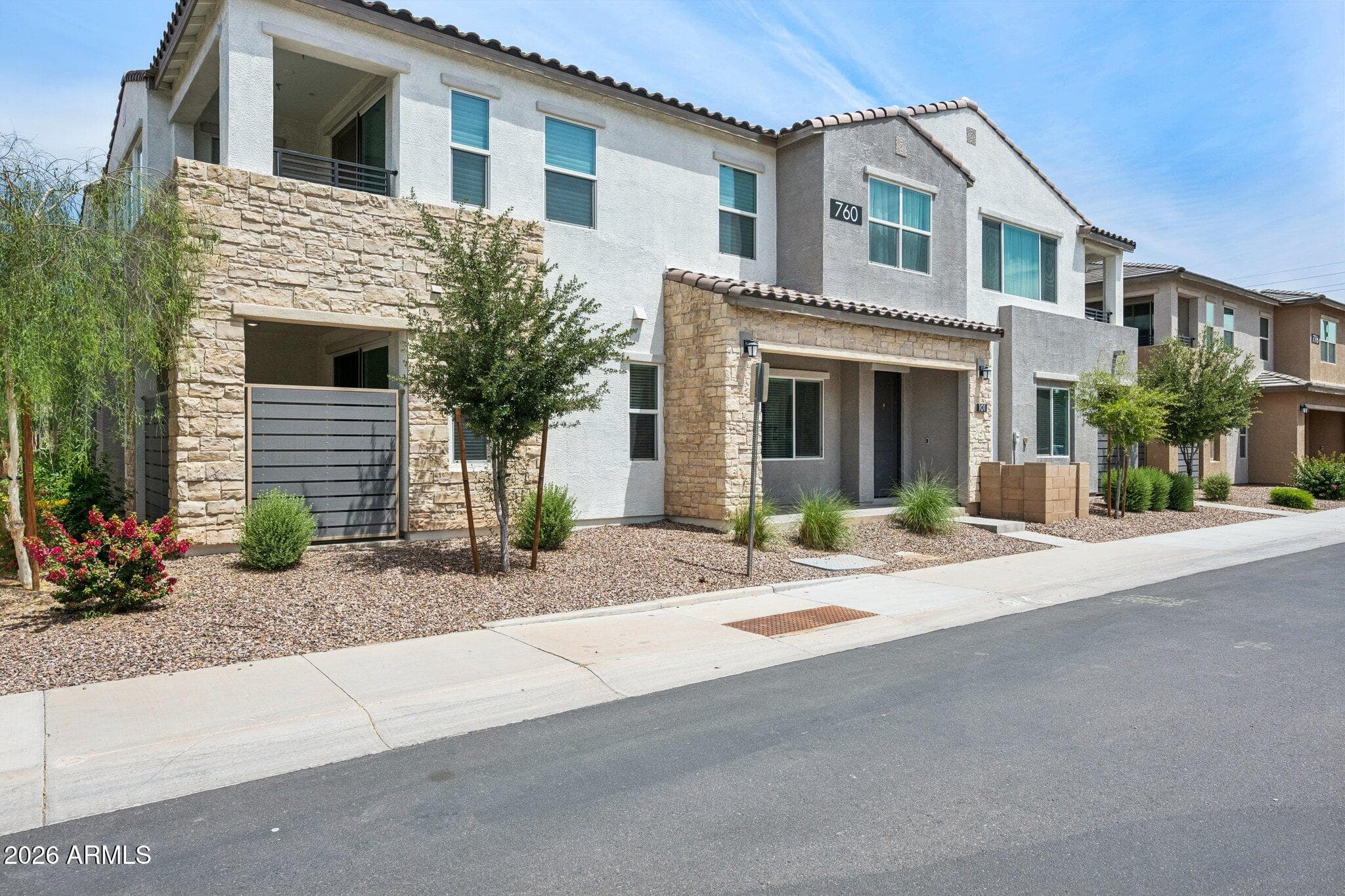 760 E Doral Ave 101 — photo 1