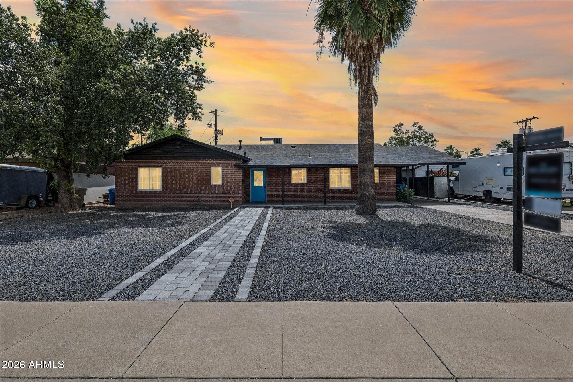1731 E Verde Ln — photo 2