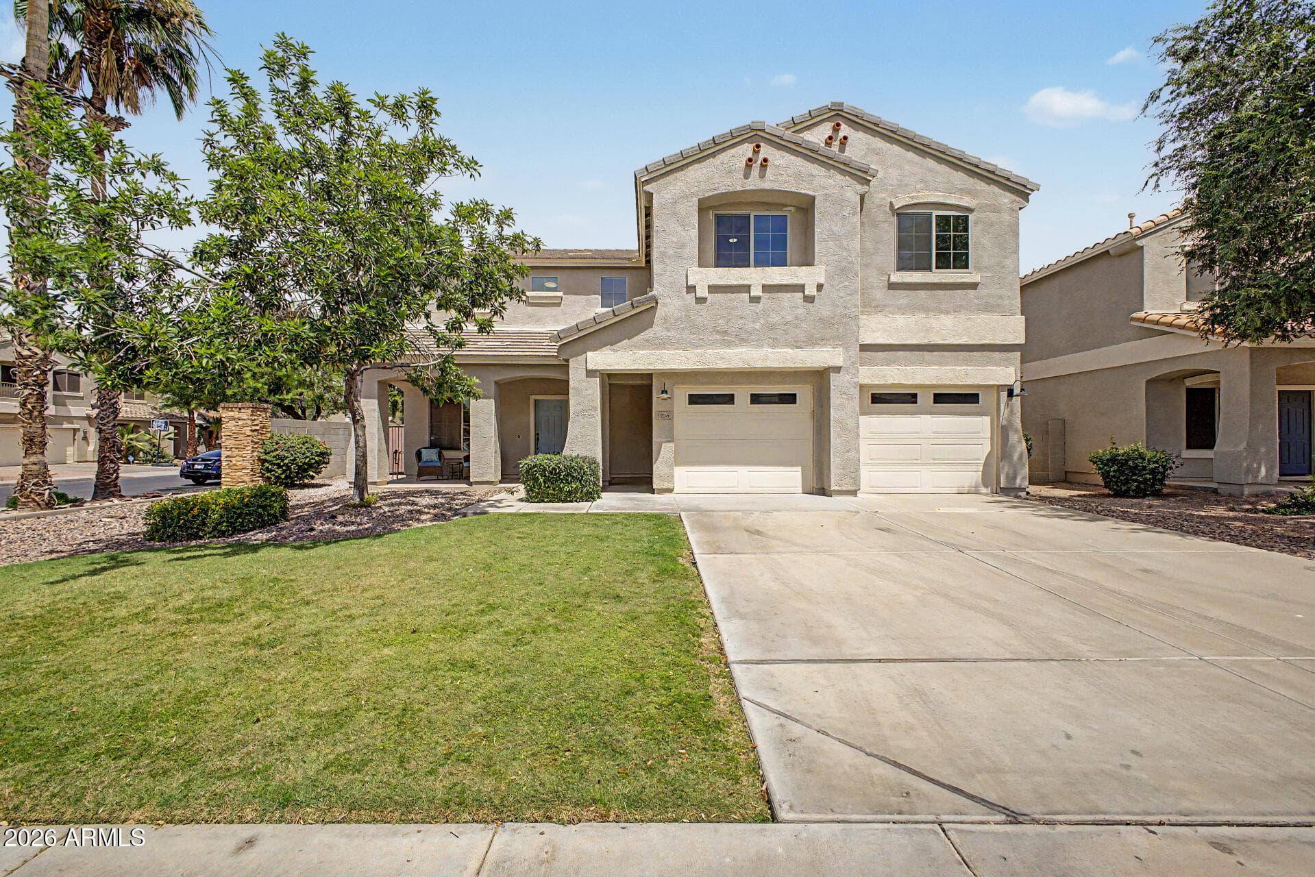 1236 E BIRDLAND DR - Photo 1