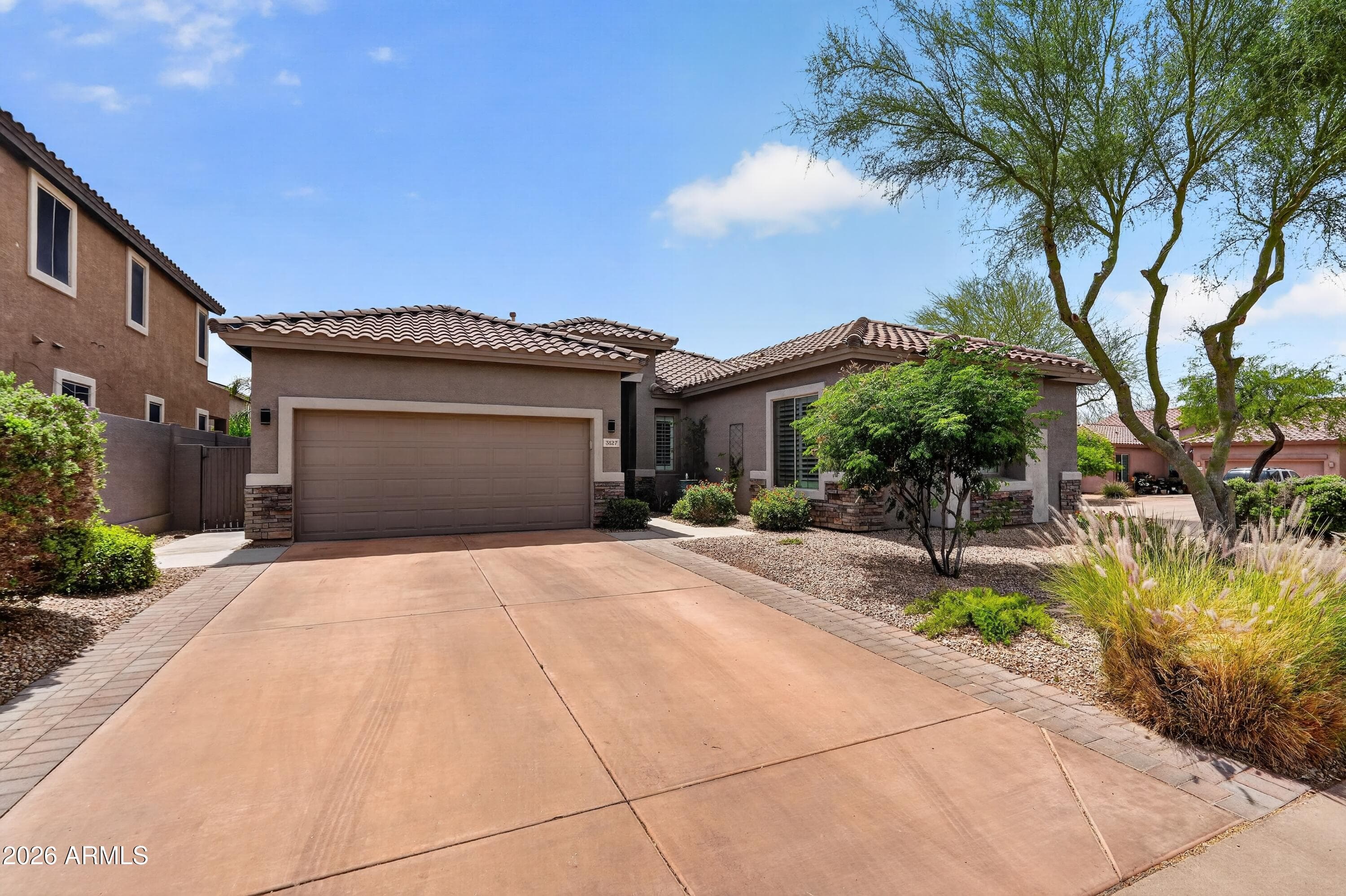 3127 W Languid Ln — photo 2