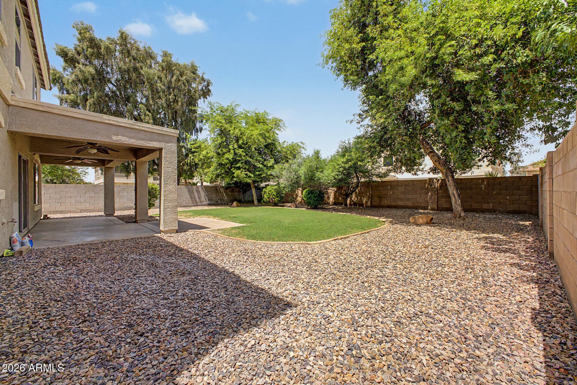 1236 E BIRDLAND DR - Photo 42