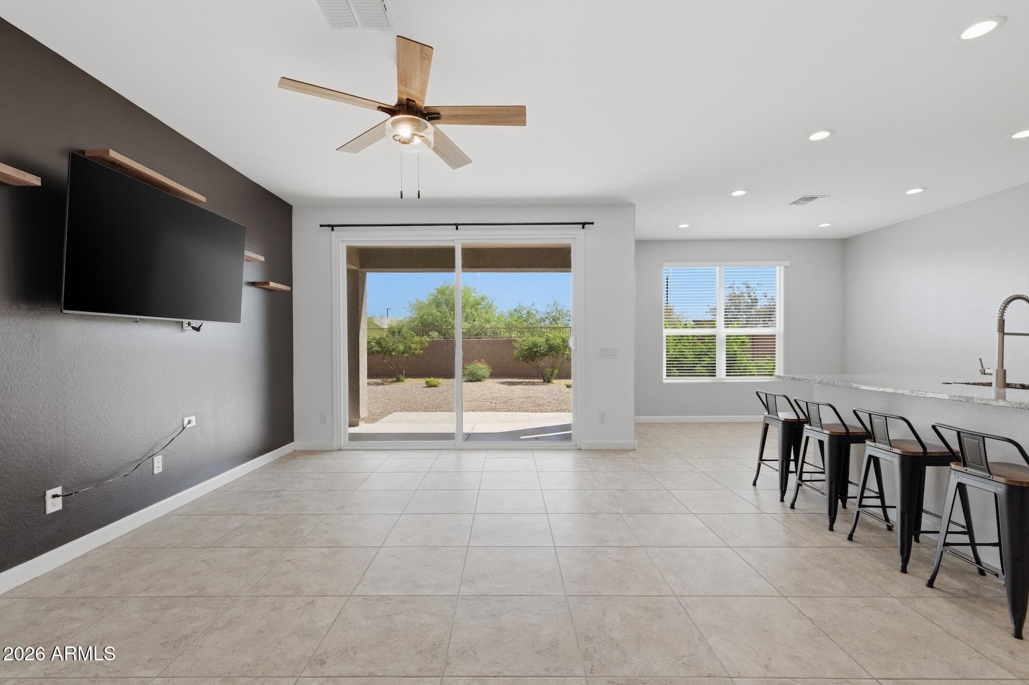2315 N CAMDEN DR - Photo 3