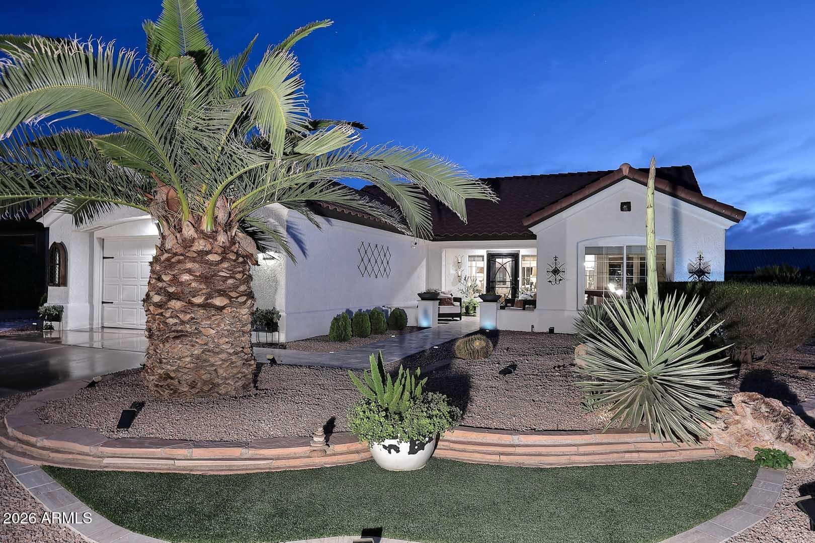 22900 N CHEROKEE LN - Photo 3