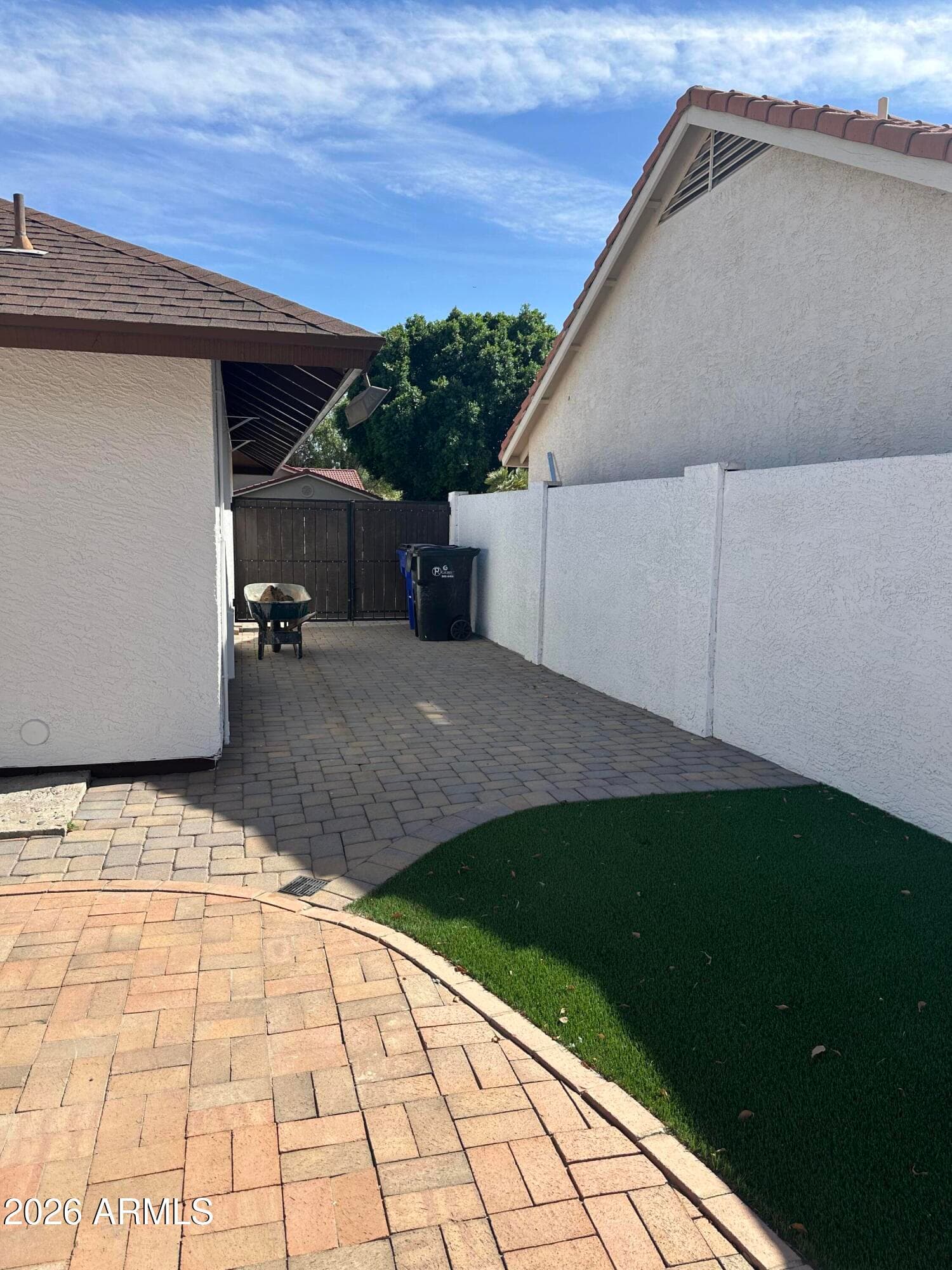 470 E SAN ANGELO AVE - Photo 5