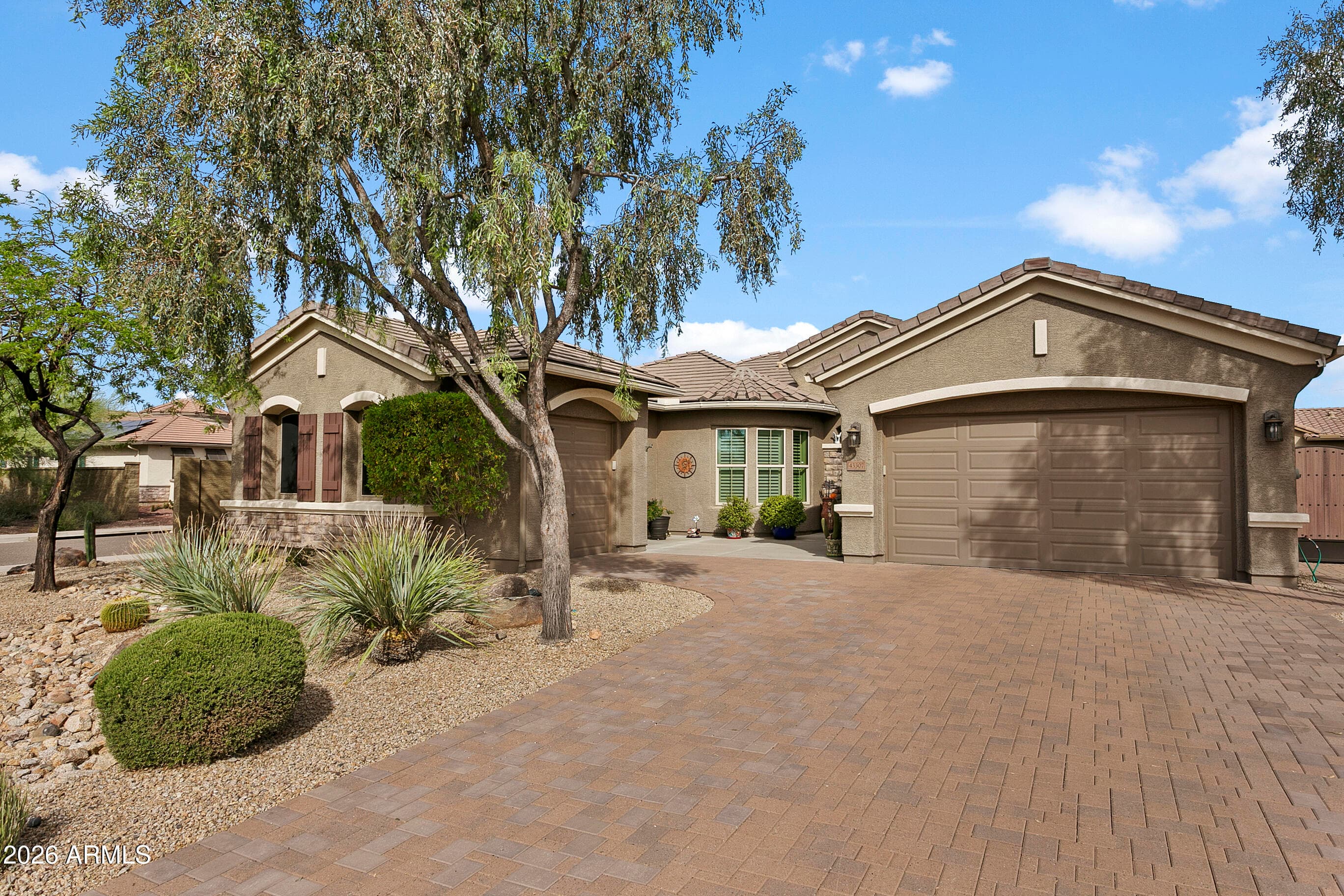 43307 N 47TH DR - Photo 2
