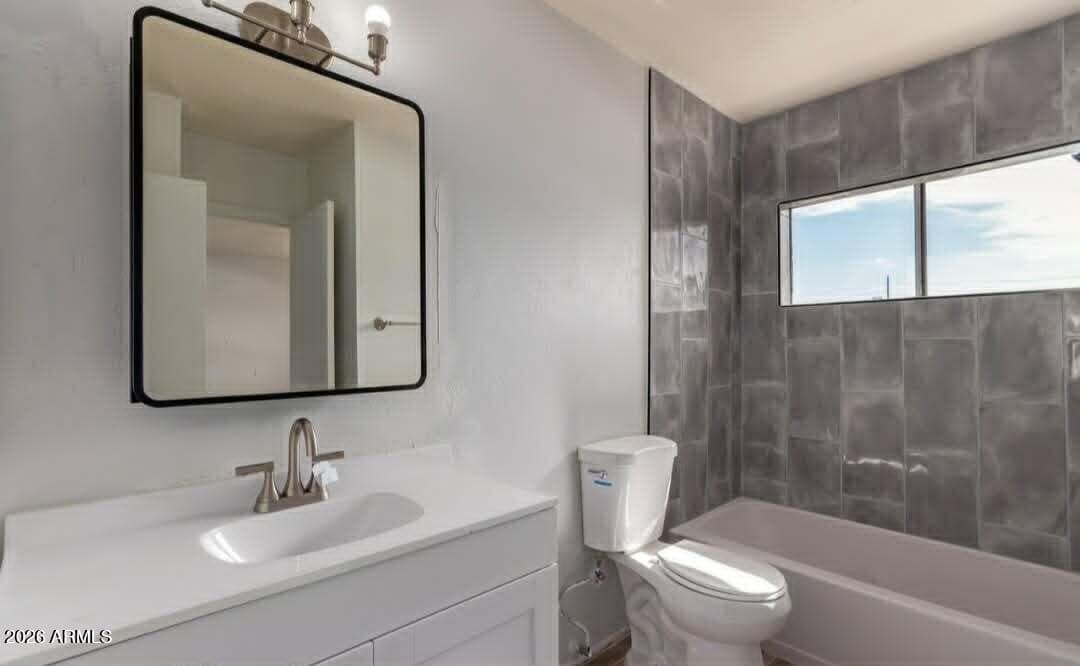 3605 W Bethany Home Rd 2 — photo 1