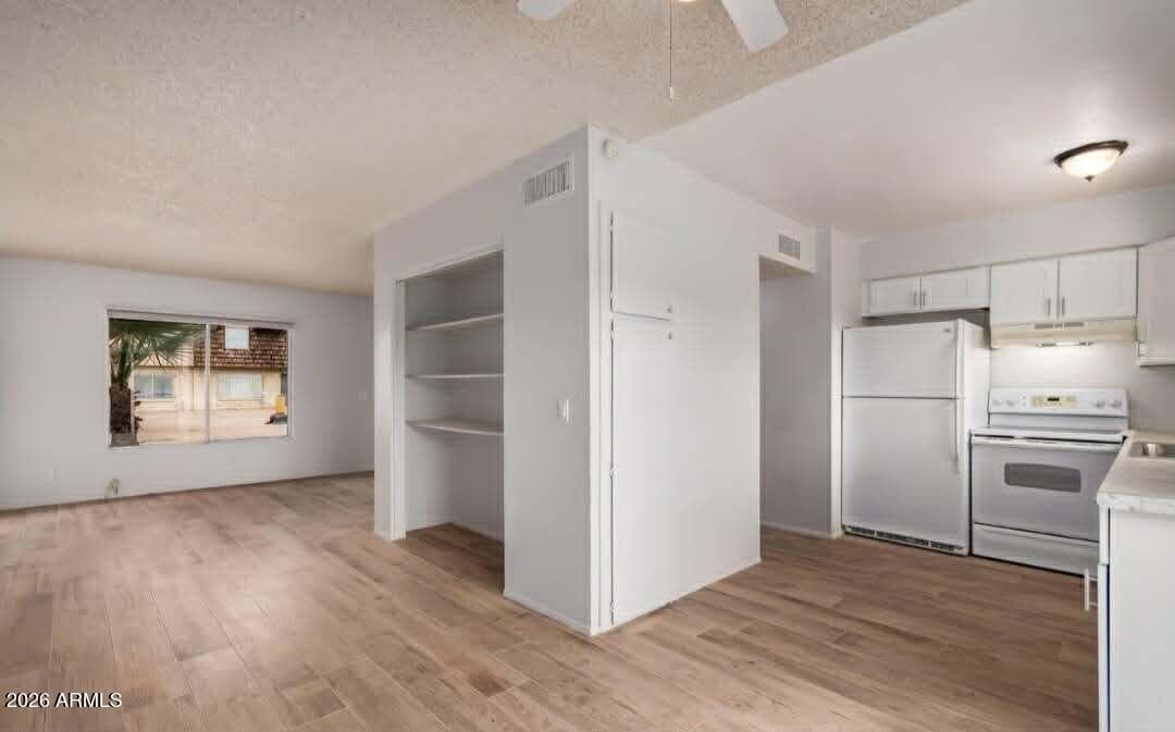 3605 W Bethany Home Rd 2 — photo 2
