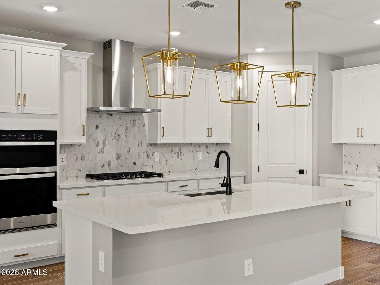 390 W Flatiron Trail — photo 1