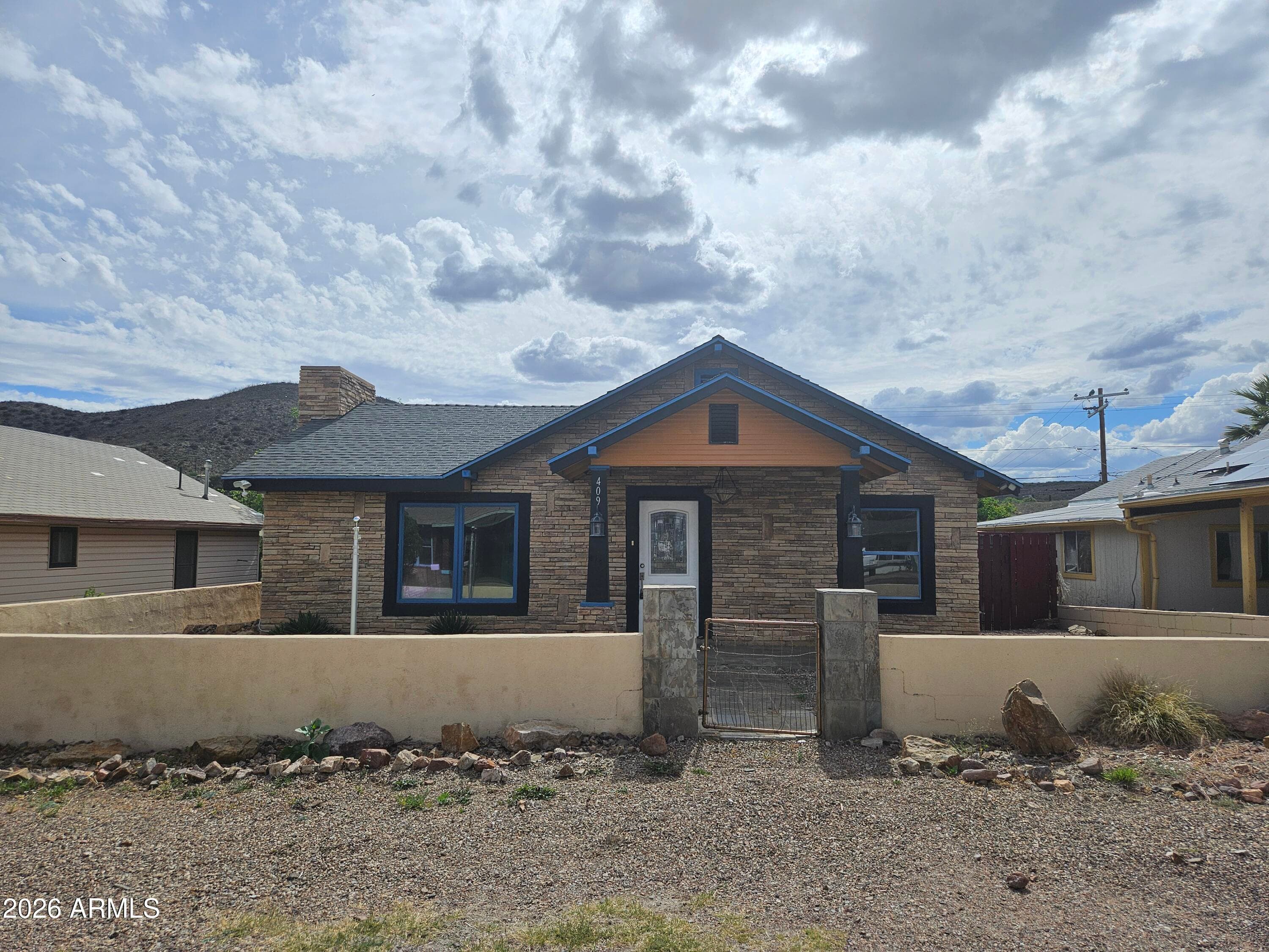 409 BISBEE RD - Photo 2