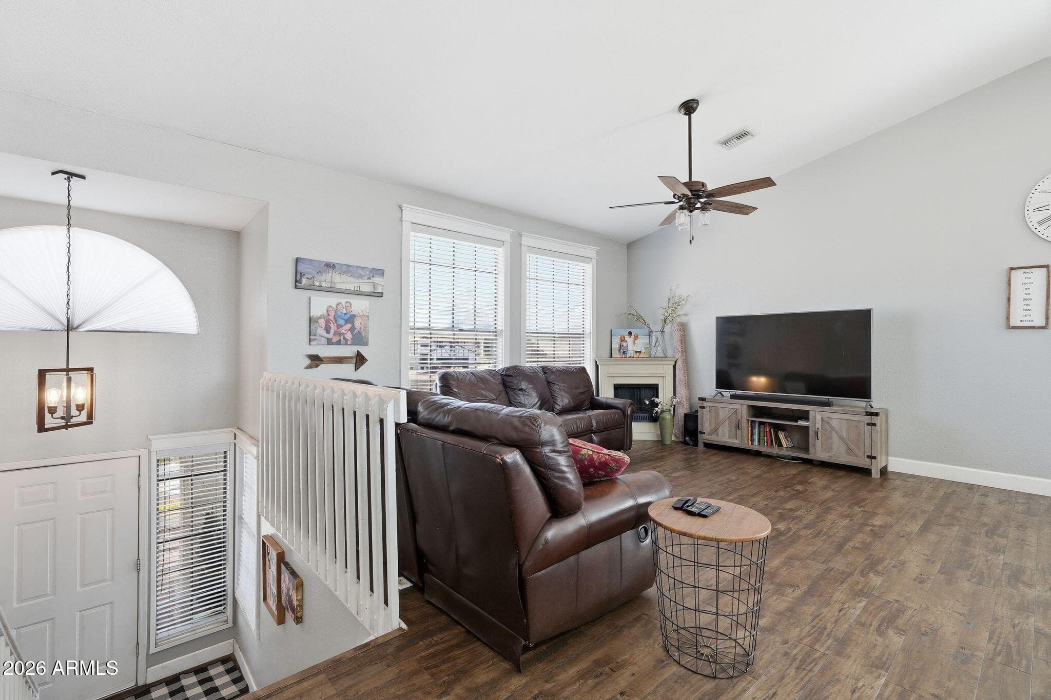 4802 E DIXON ST - Photo 5