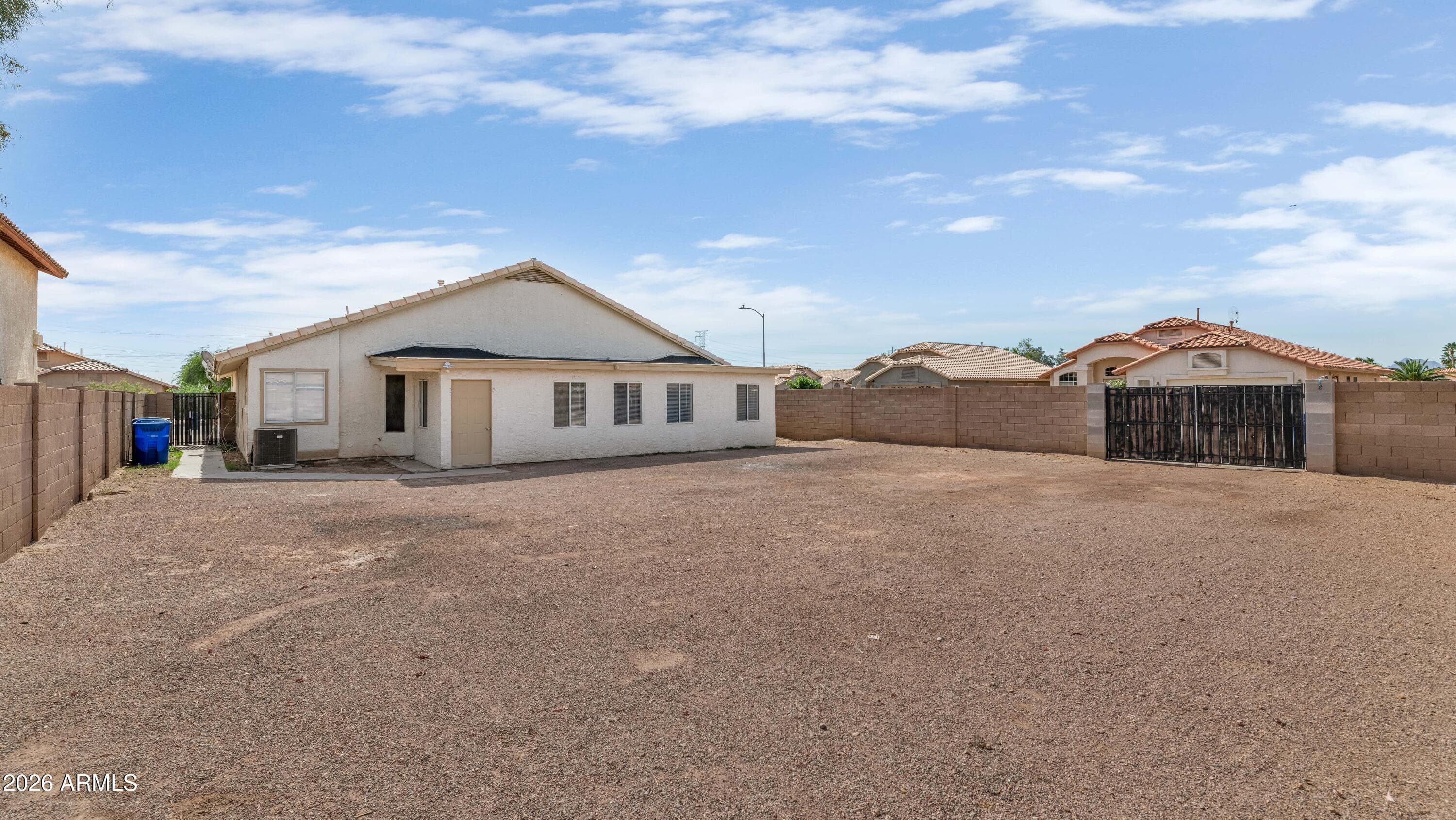 2706 N 122nd Ave — photo 2