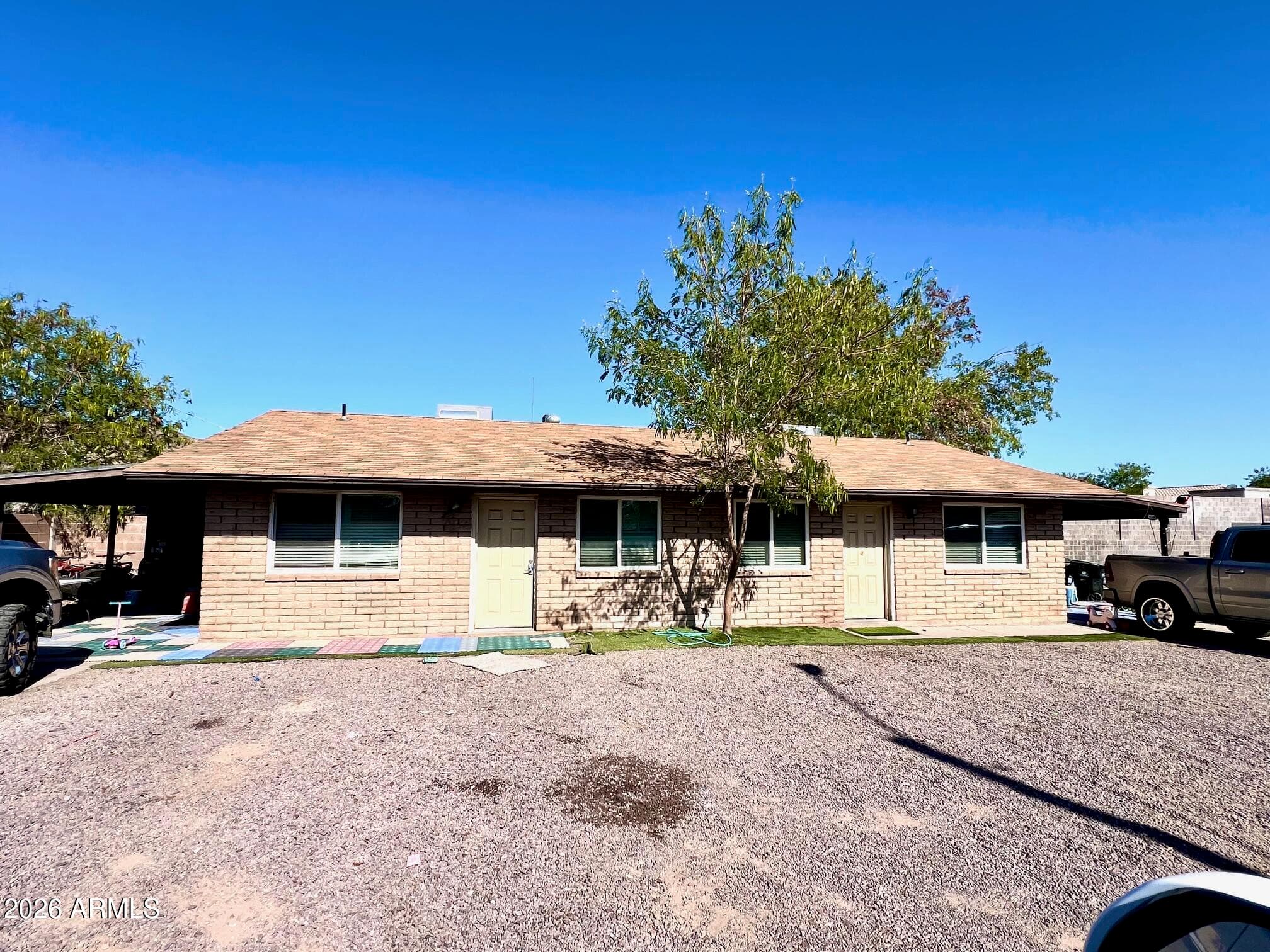 1615 W Desert Cove Ave — photo 2