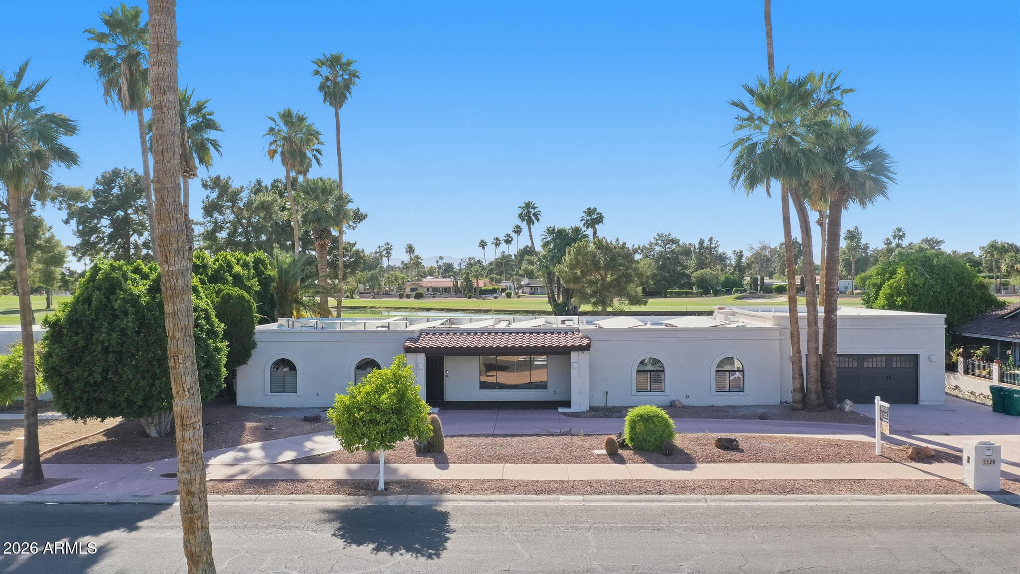 1124 N Villa Nueva Dr — photo 1