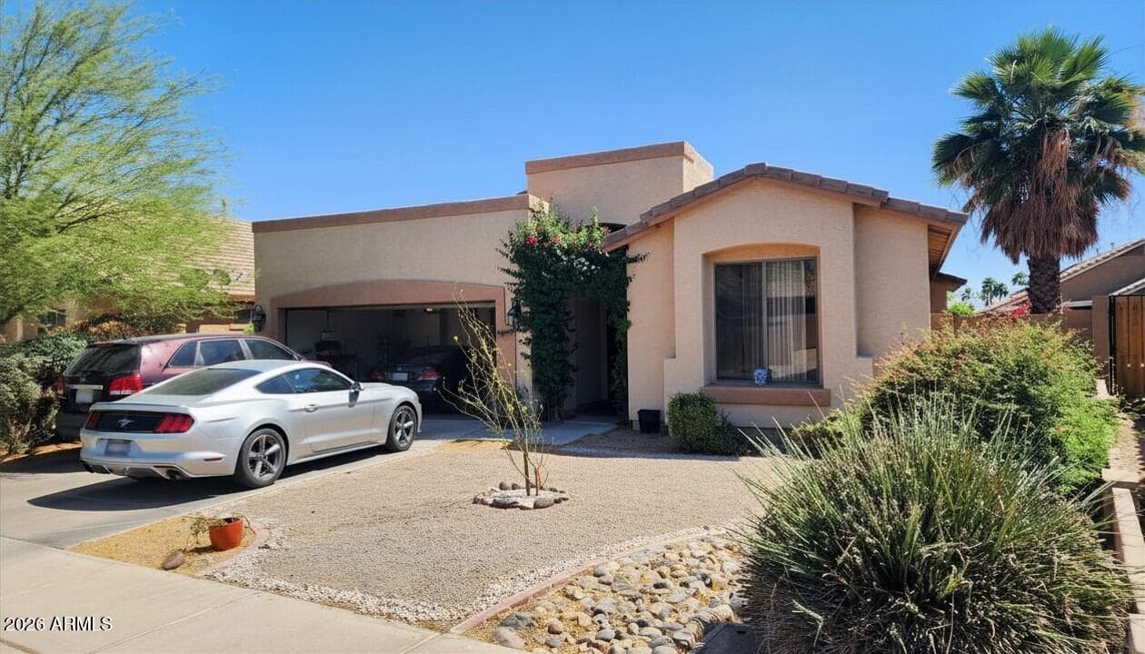 12571 W Osborn Rd — photo 2