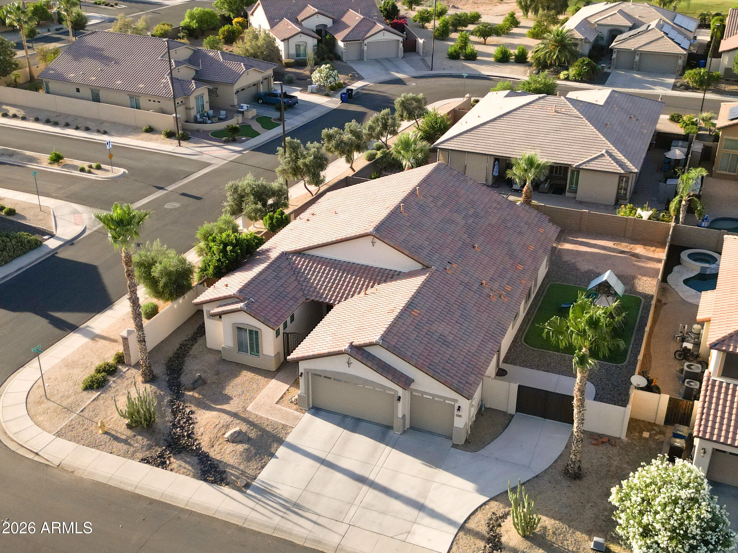 3382 E Fandango Dr — photo 2
