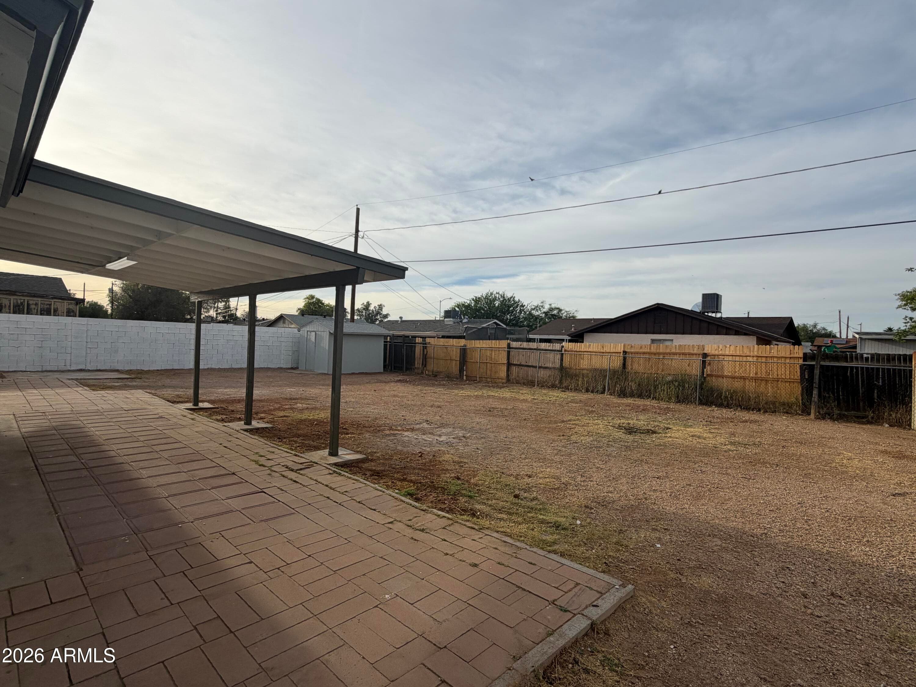 1527 W Grovers Ave — photo 15