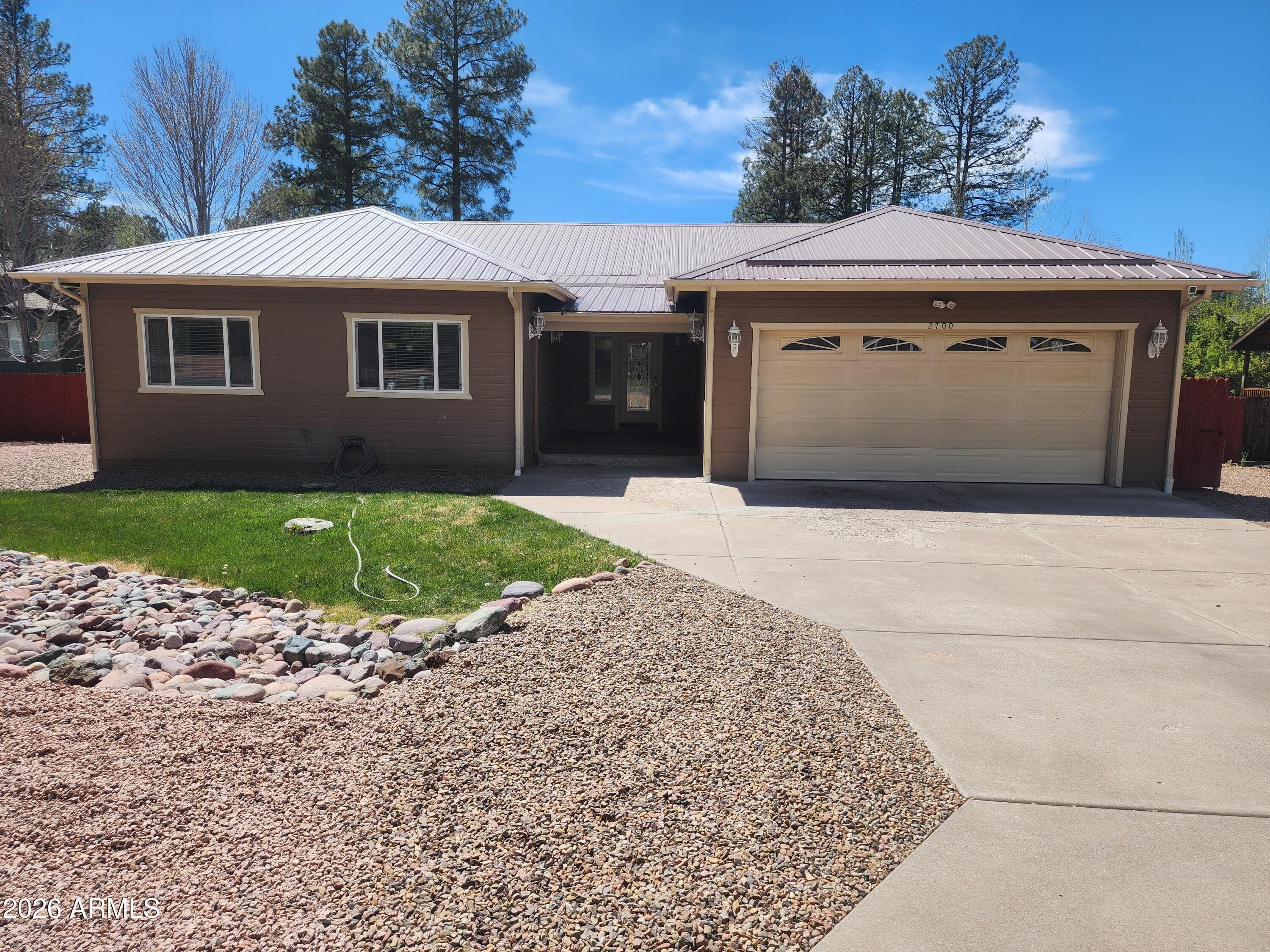 2700 S Woodland Hills Ln — photo 2