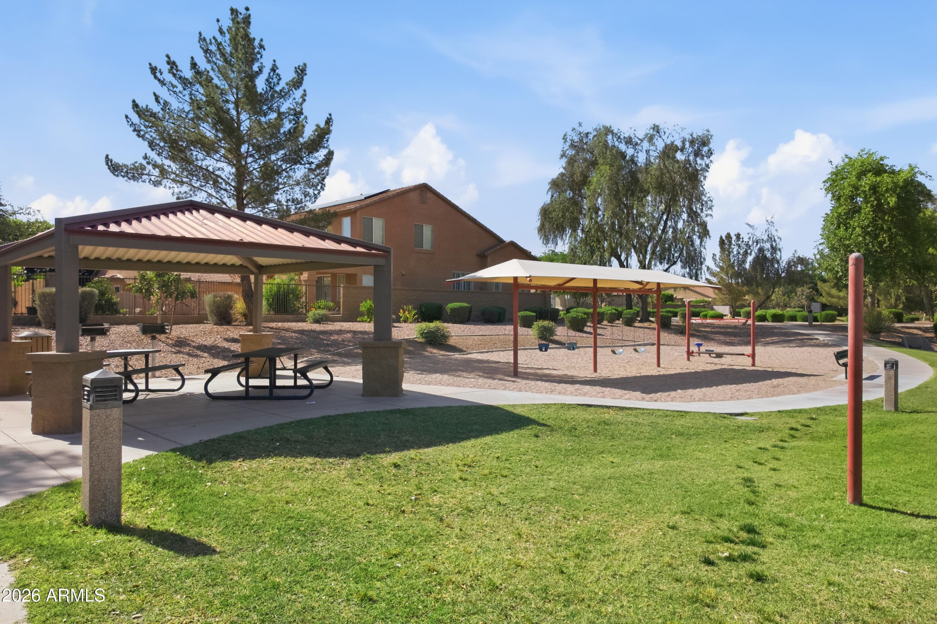 1548 W Sand Dune Dr — photo 60