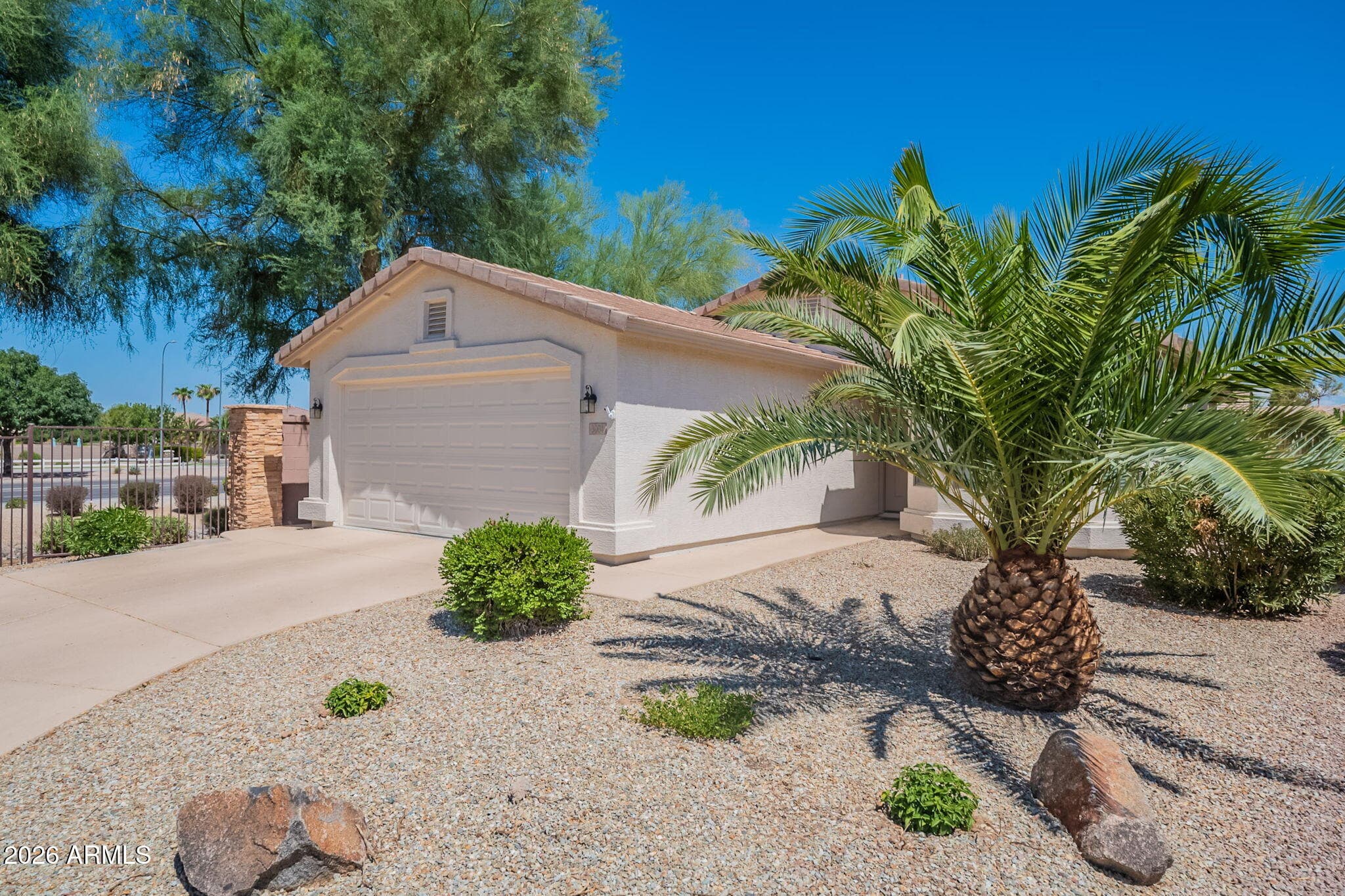 3004 E Firestone Dr — photo 2
