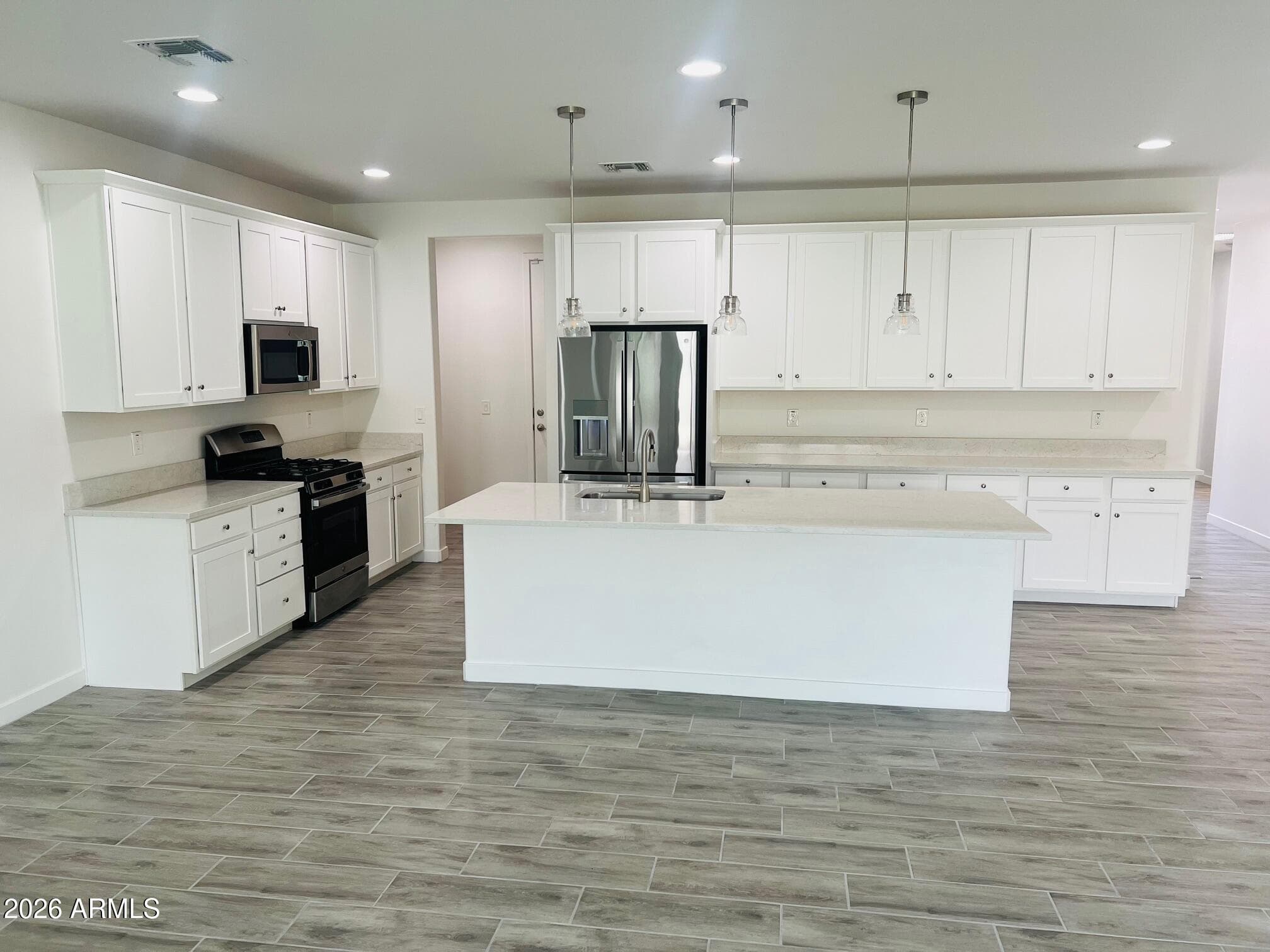 22877 E Domingo Rd — photo 2