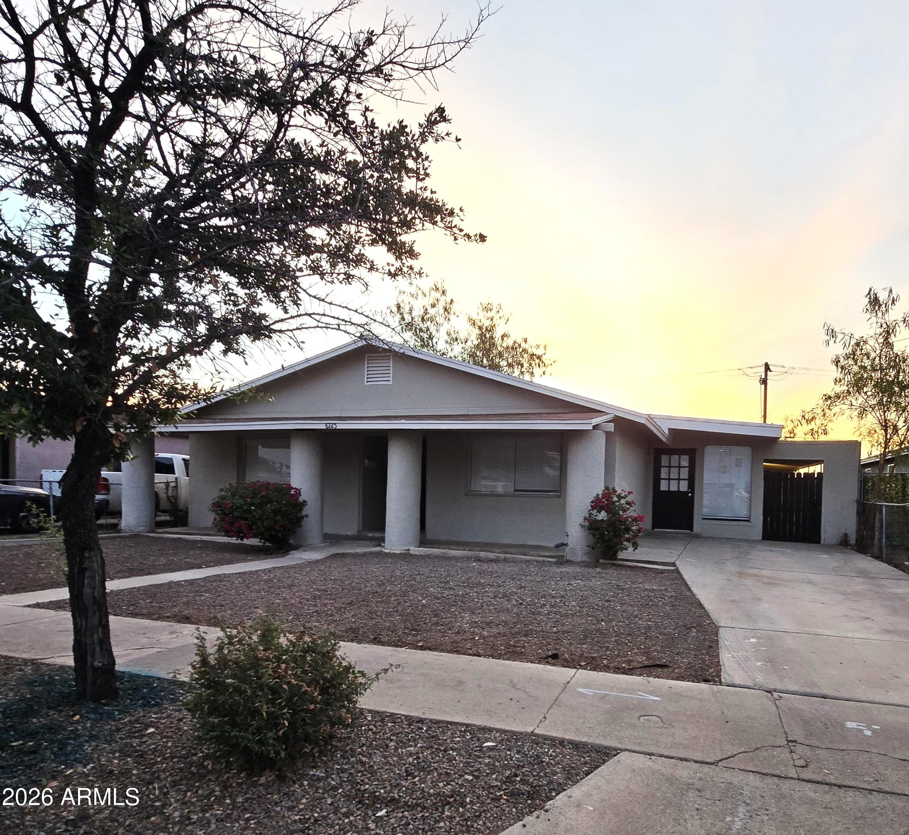 6725 N 55th Dr — photo 2