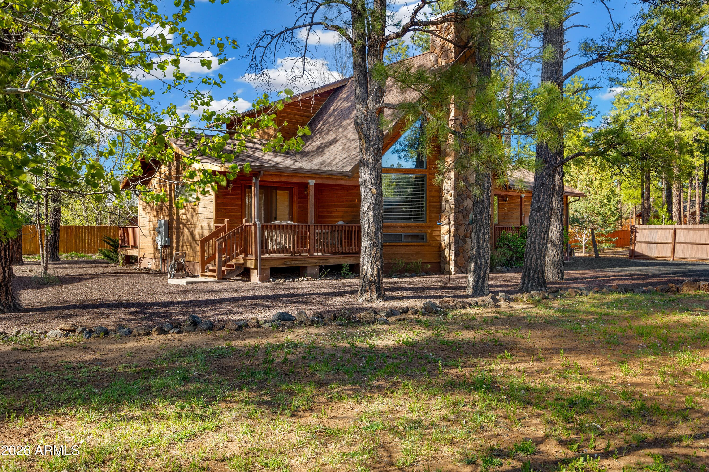 422 E MEADOW LN - Photo 4