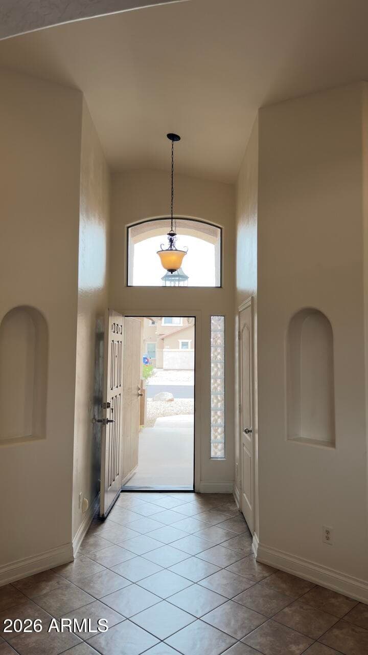 5662 W Desert Jewel Dr — photo 2