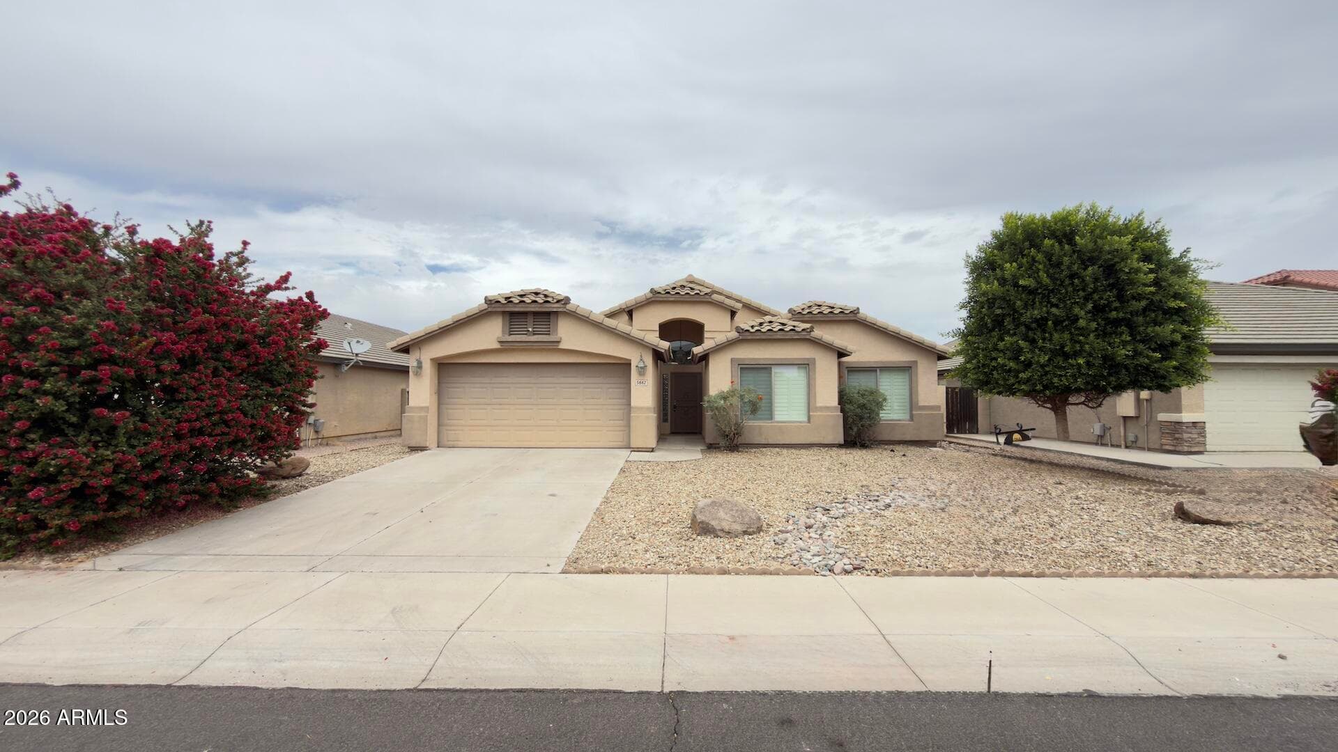 5662 W Desert Jewel Dr — photo 1