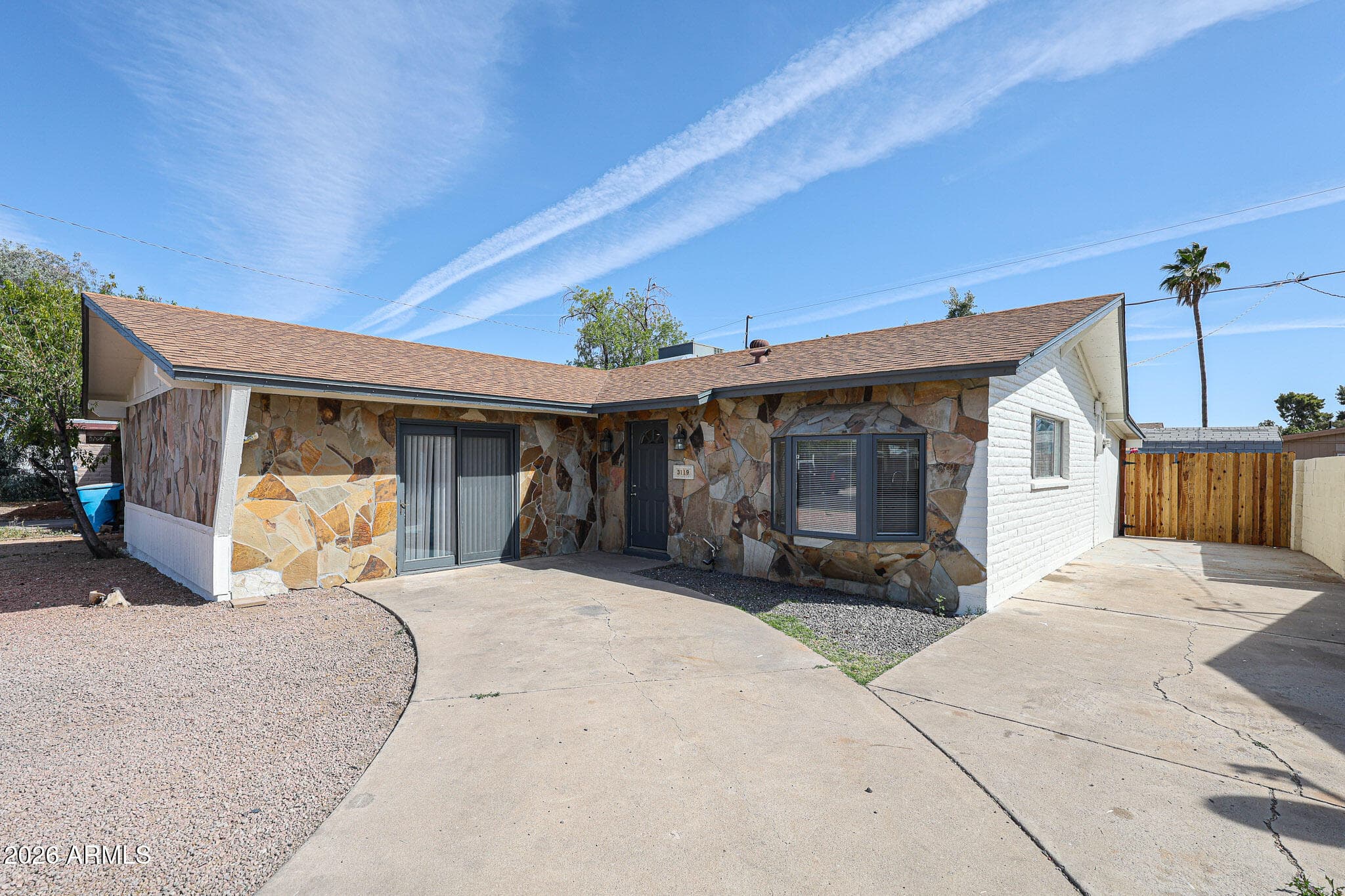 3119 W Country Gables Dr — photo 2