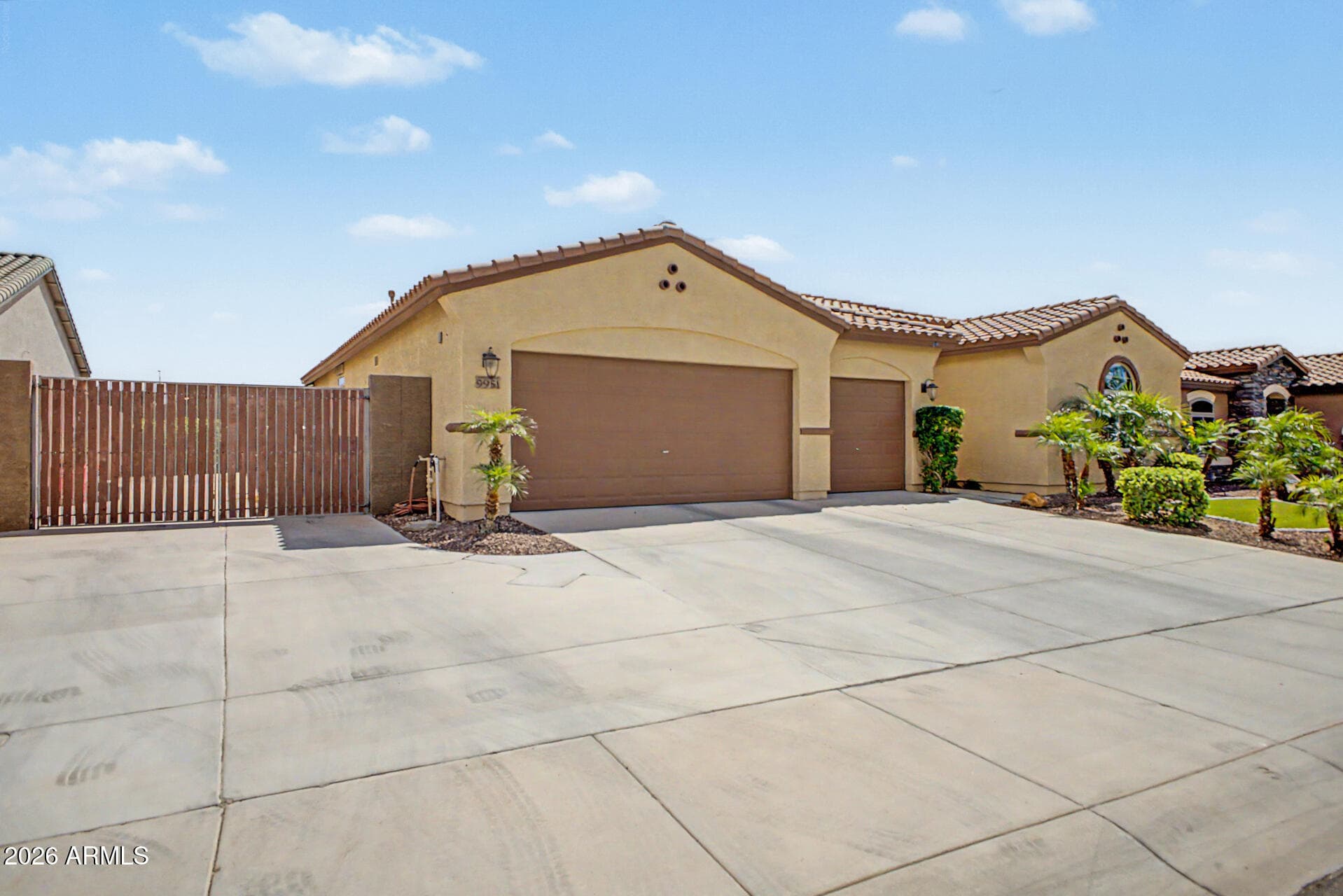 9951 W Villa Hermosa -- — photo 2