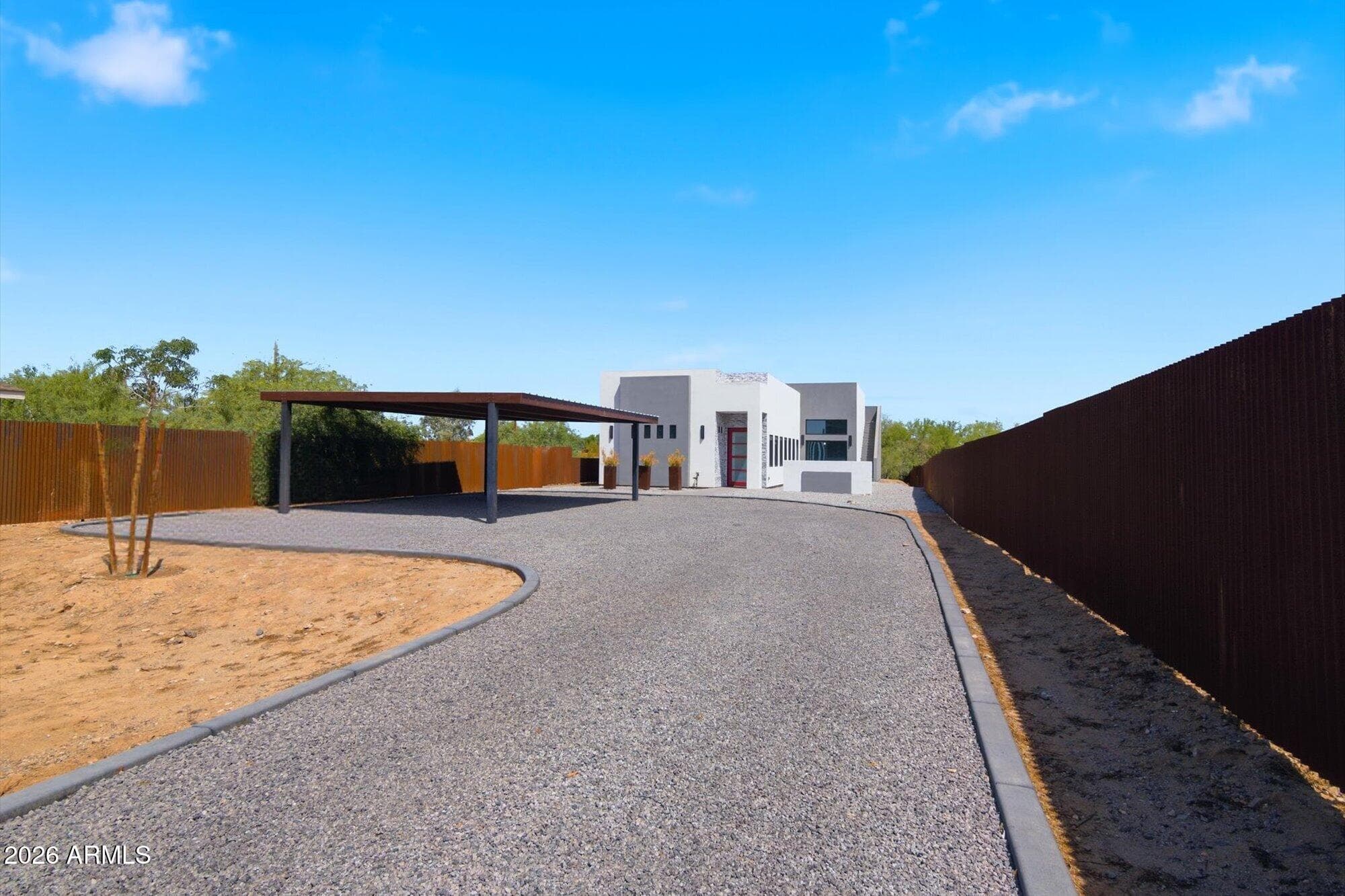 2940 E South Mountain Ave — photo 32