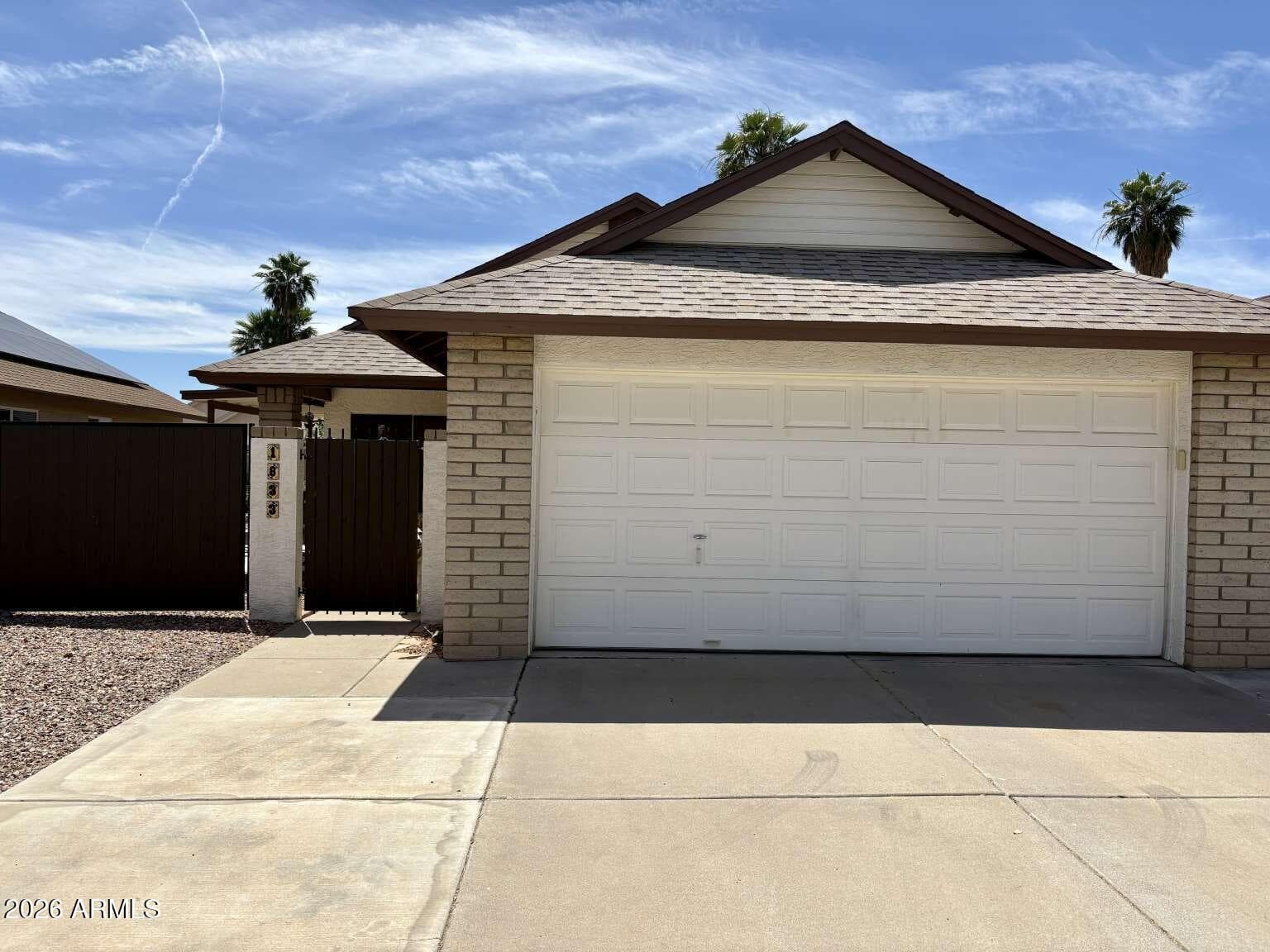 1833 E Bluefield Ave — photo 2