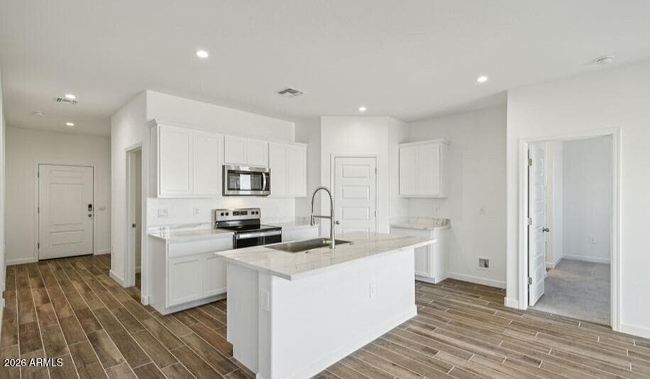 1525 E CURRIER DR - Photo 4