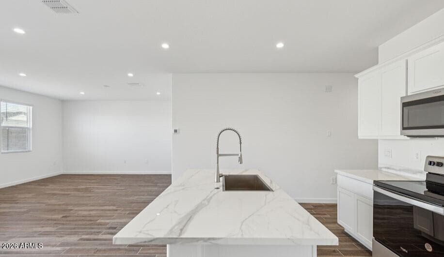 1525 E CURRIER DR - See more photos