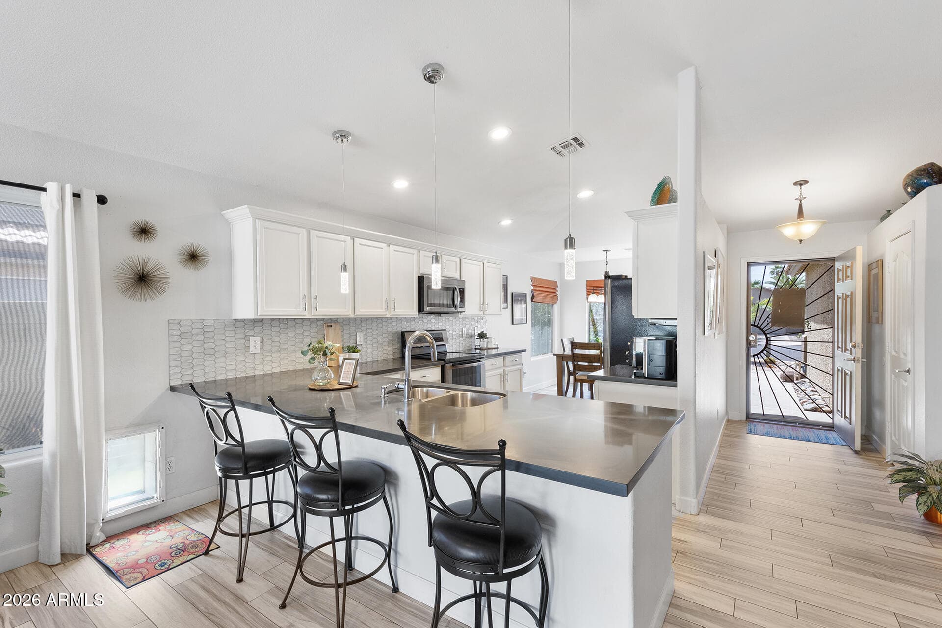13532 W Ocotillo Ln — photo 2