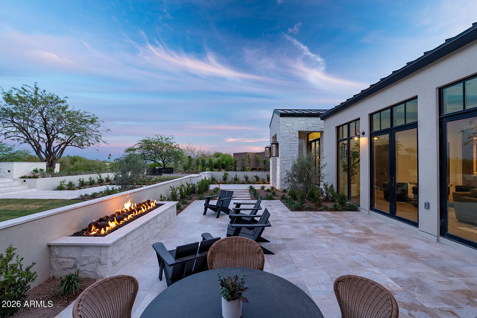 6032 N Palo Cristi Rd — photo 2