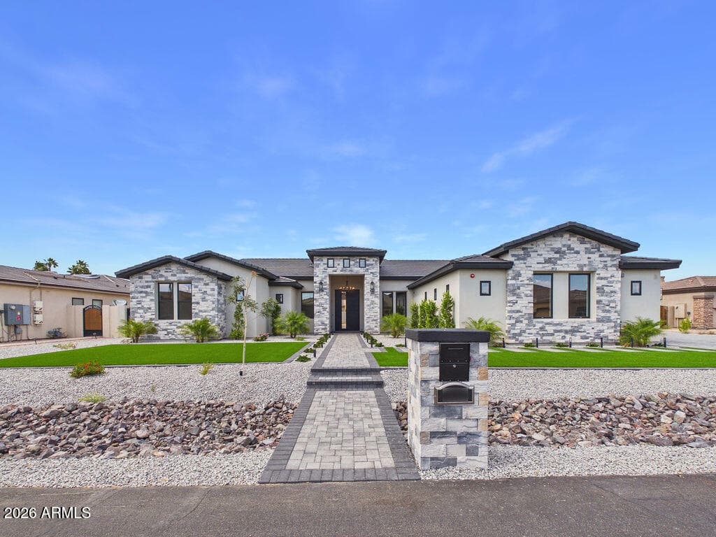 18024 W Montebello Ave — photo 1