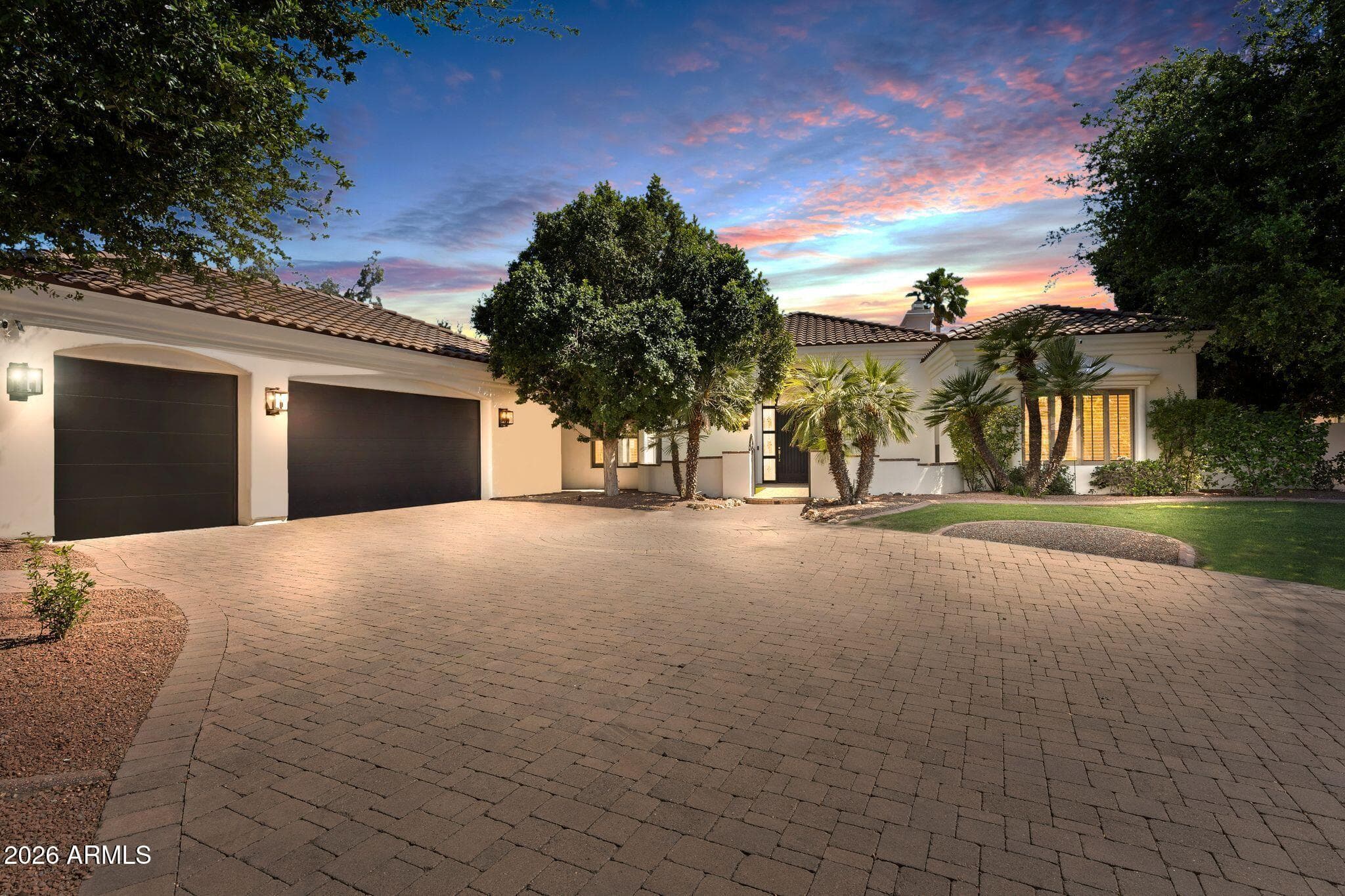 8757 E SHARON DR - Photo 1
