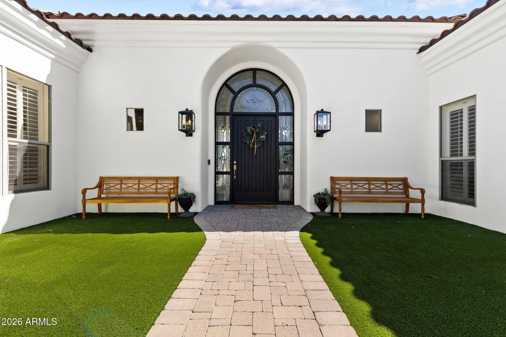 8757 E SHARON DR - Photo 3