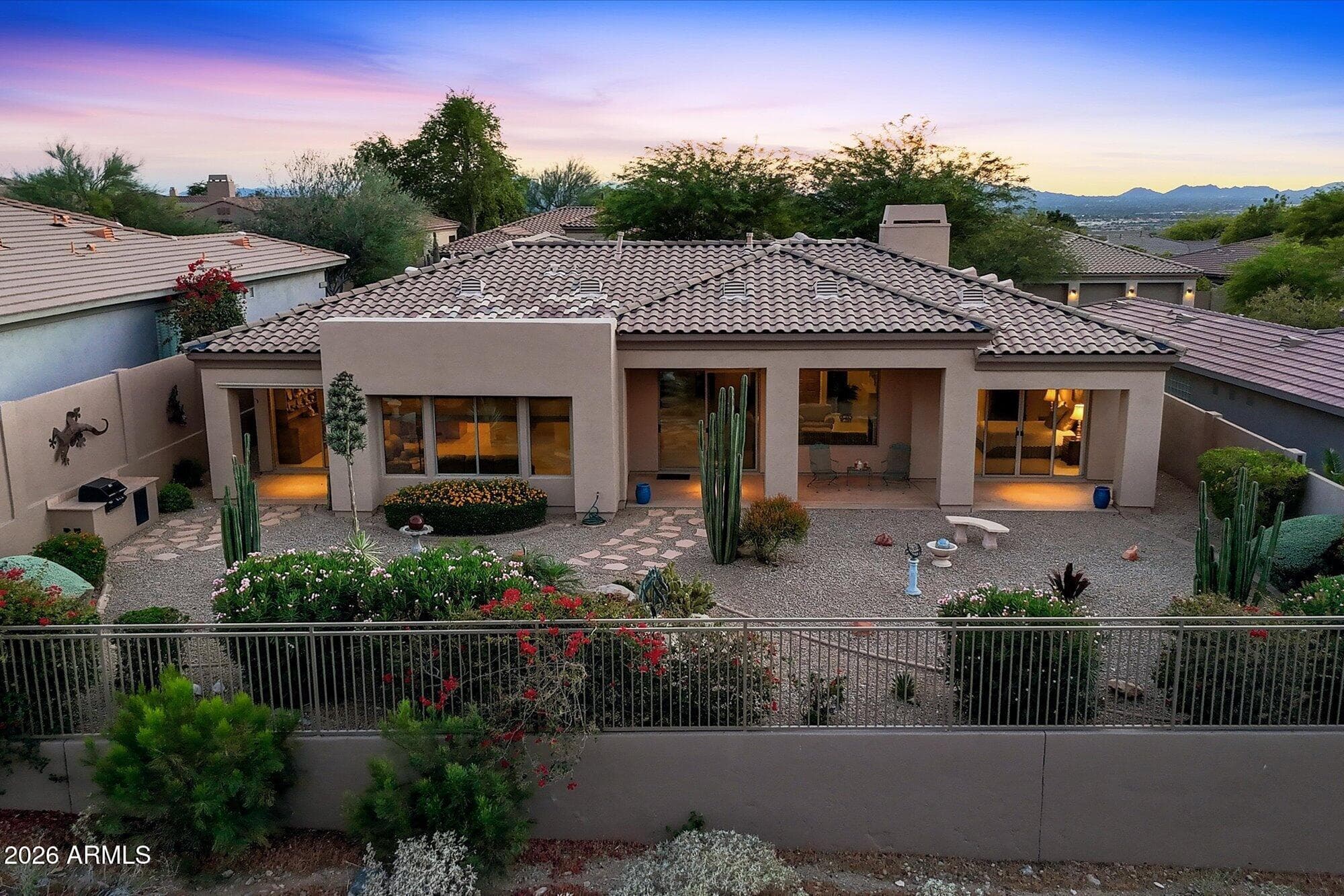 11050 E Beck Ln — photo 1