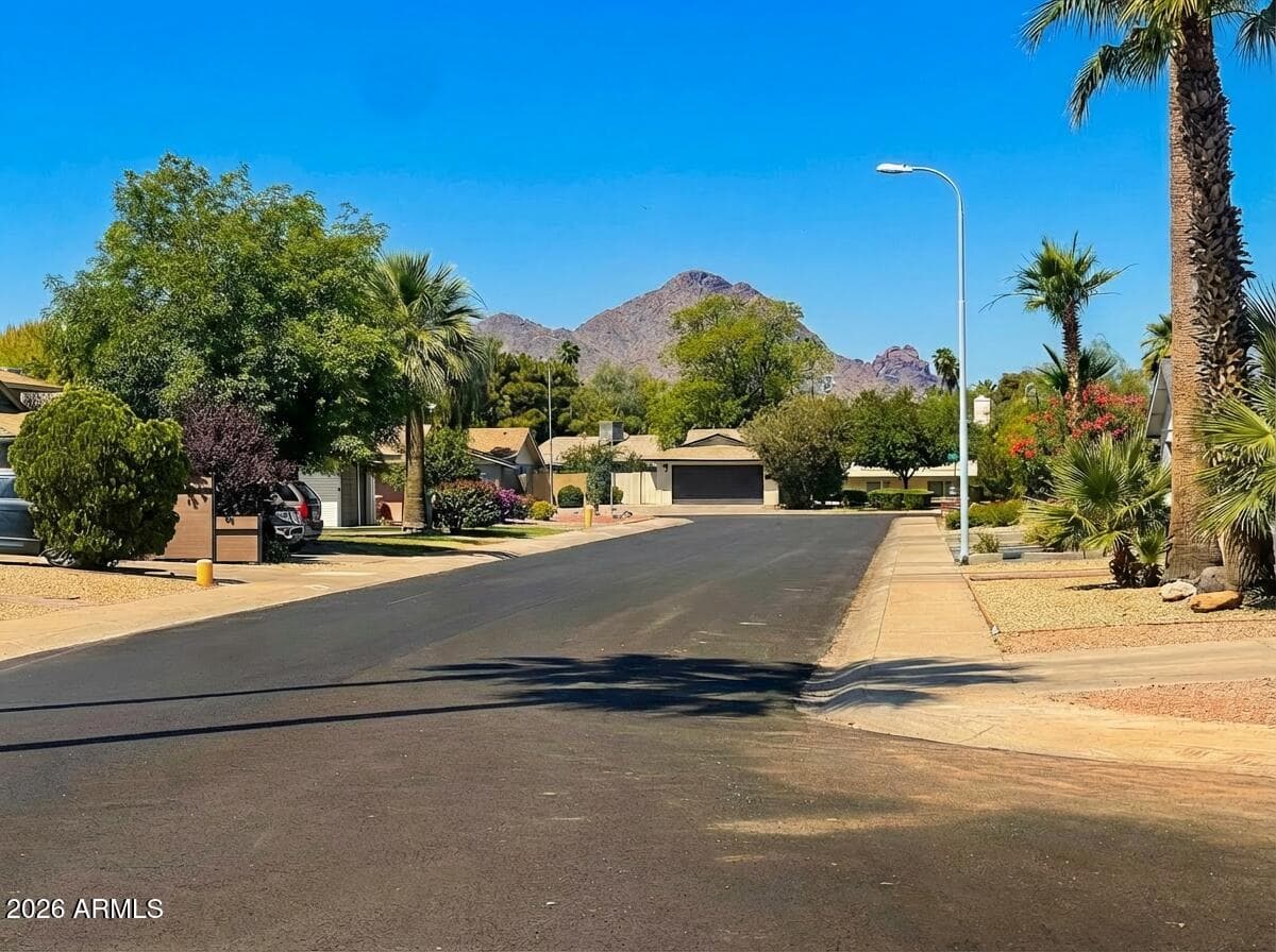 8332 E Valley View Rd — photo 6