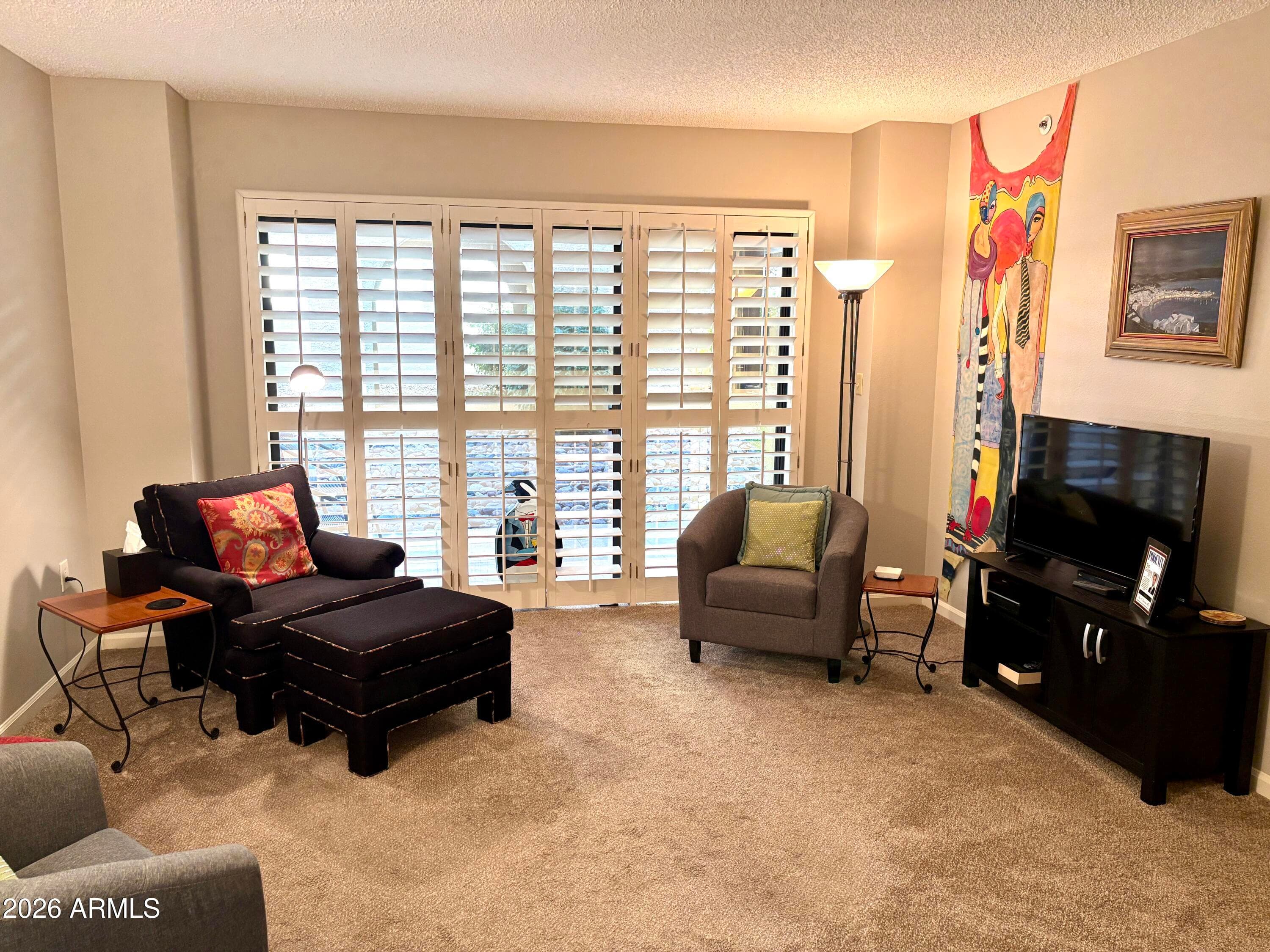 10330 W THUNDERBIRD BLVD - See more photos